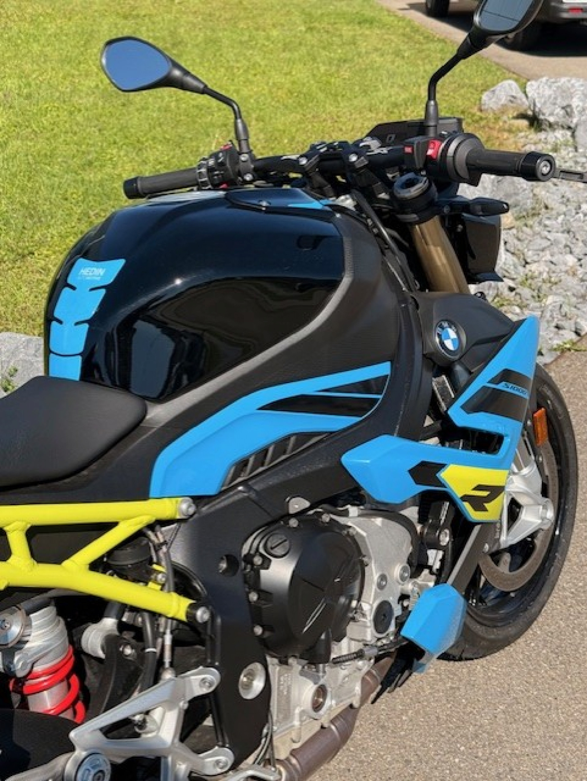 BMW S 1000 R Sport-image-4