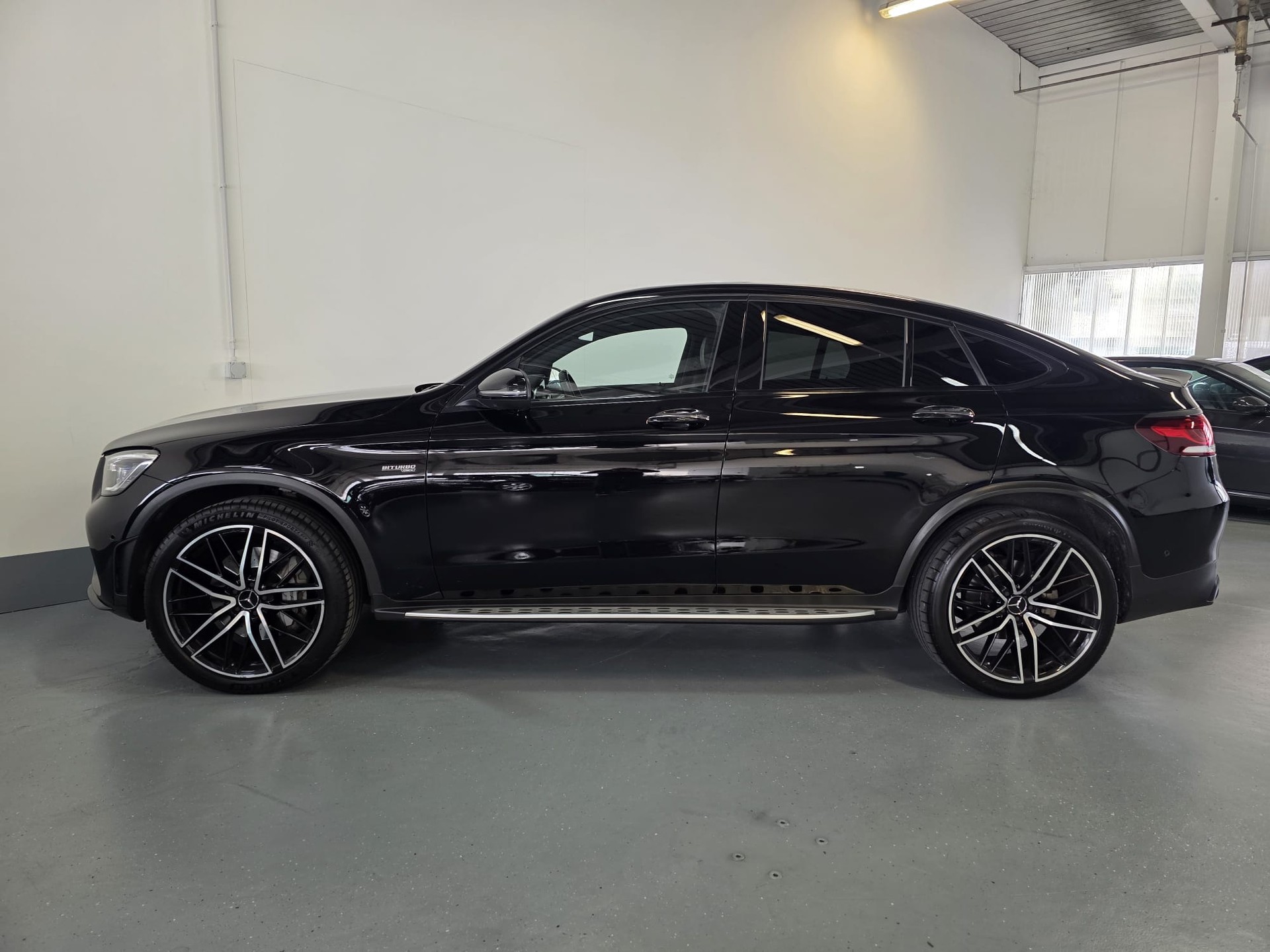 MERCEDES-BENZ GLC Coupé 43 AMG 4Matic 9G-Tronic-image-6