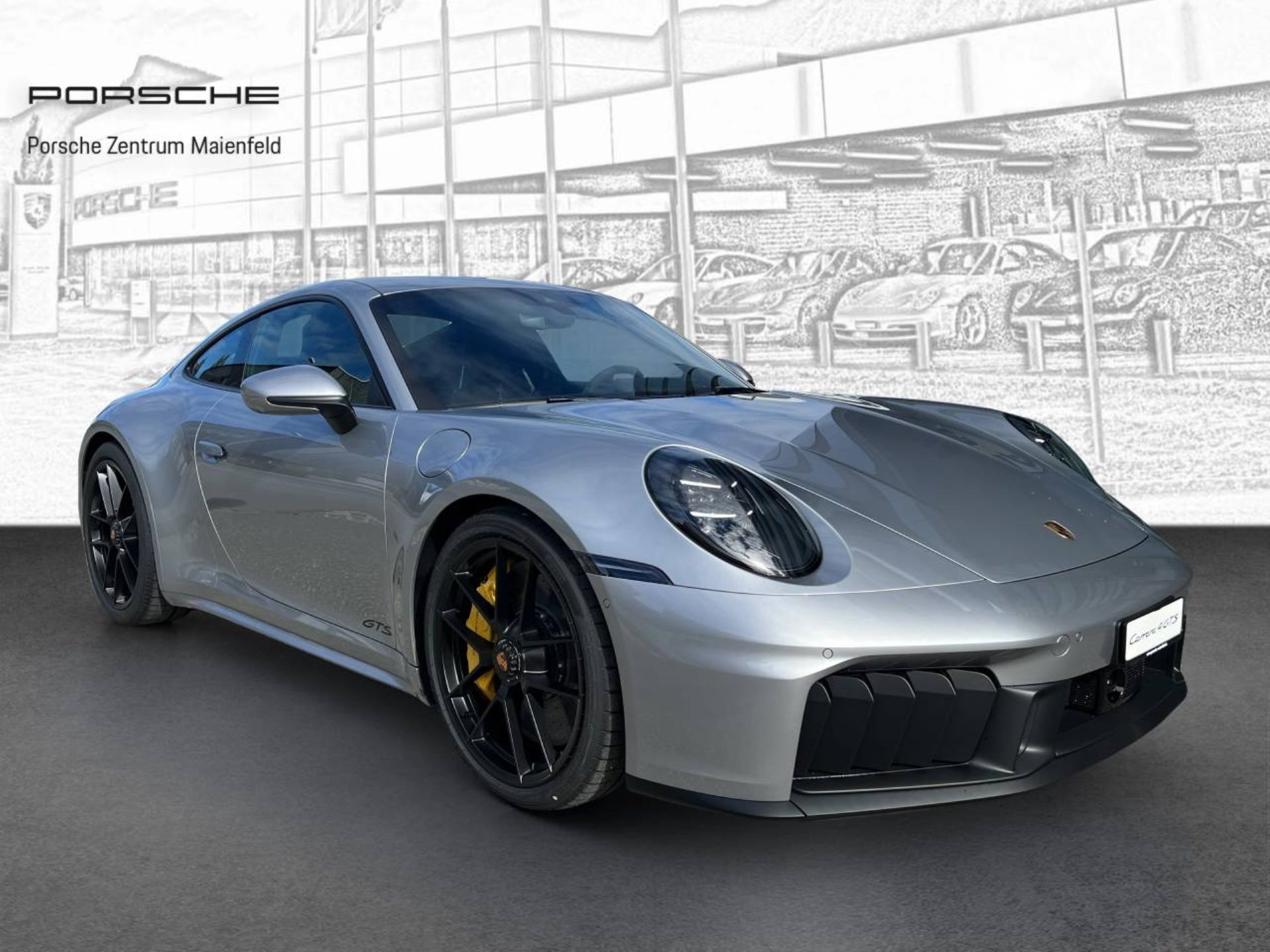 PORSCHE 911 Carrera 4 GTS-image-8