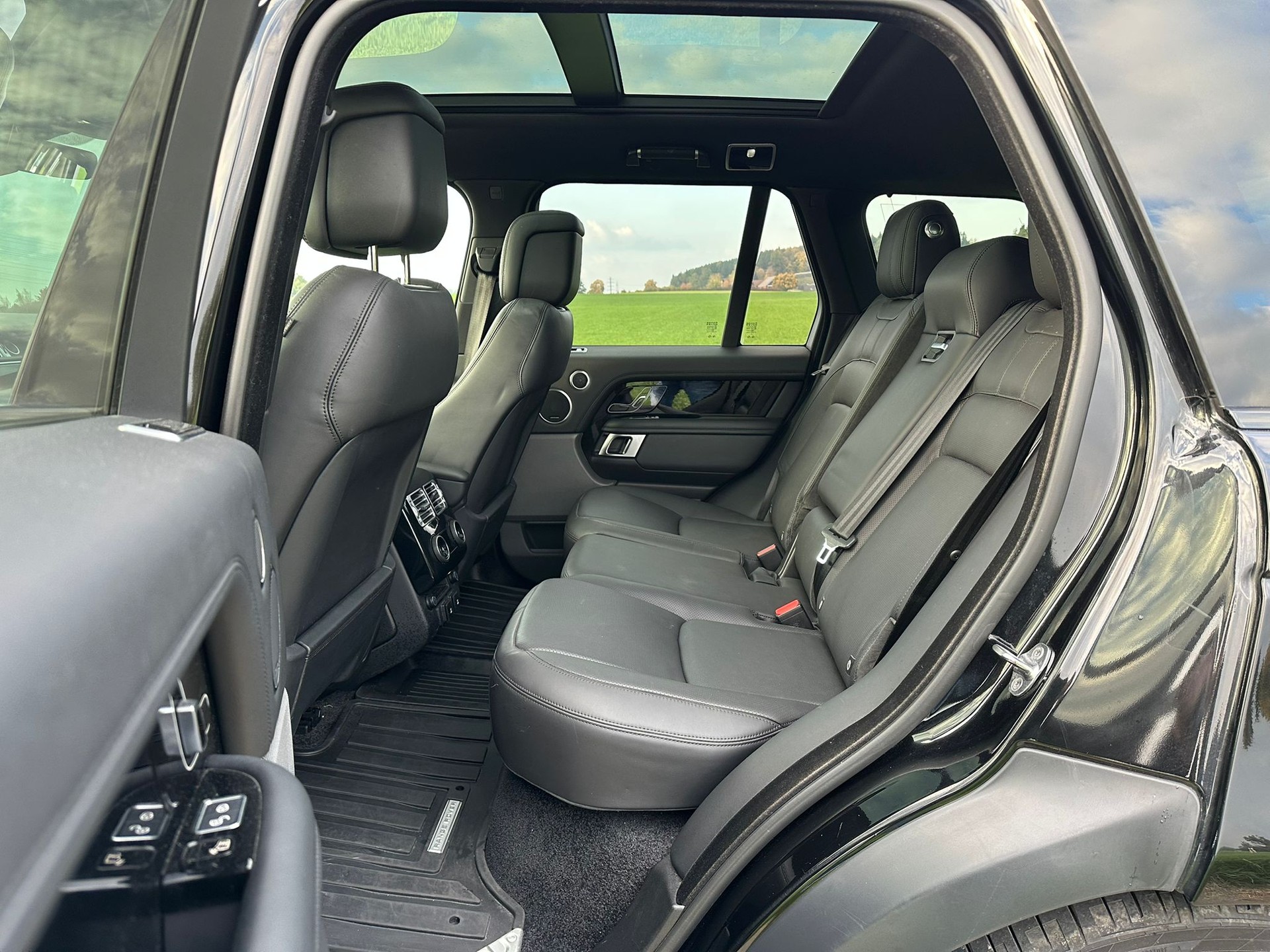 LAND ROVER Range Rover 3.0 SDV6 Vogue Automatic-image-11