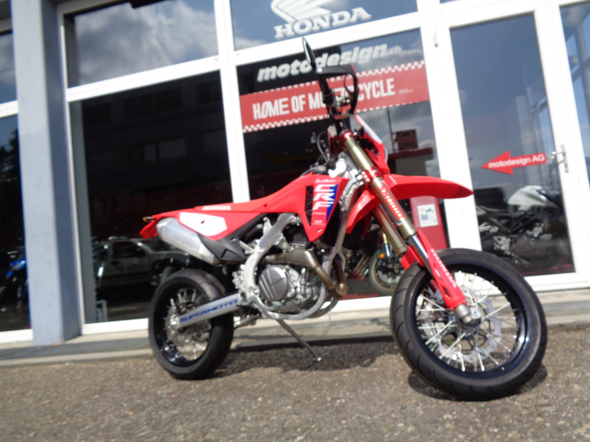 HONDA CRF 450 RX Supermoto-showroom-element-2