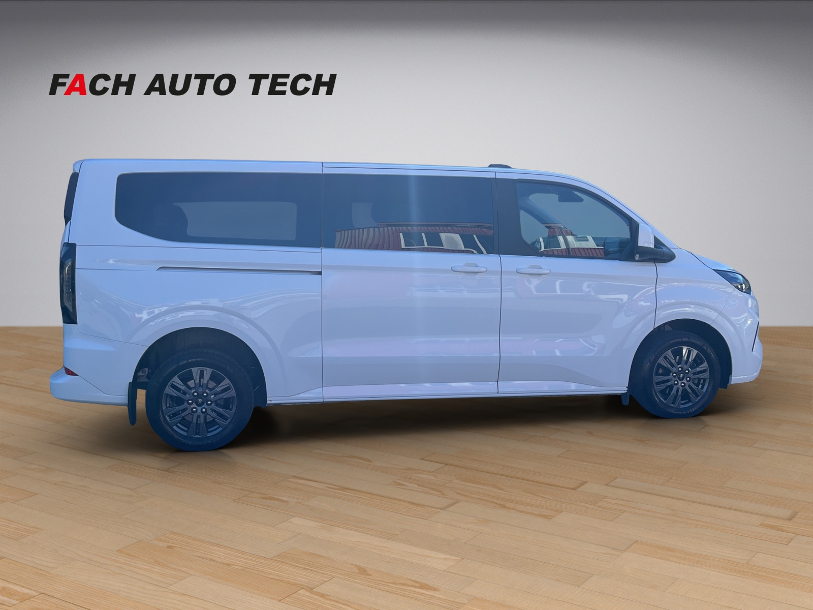 FORD Tourneo Custom Bus 320 L2 2.0 EcoBlue 170 Titanium-image-6