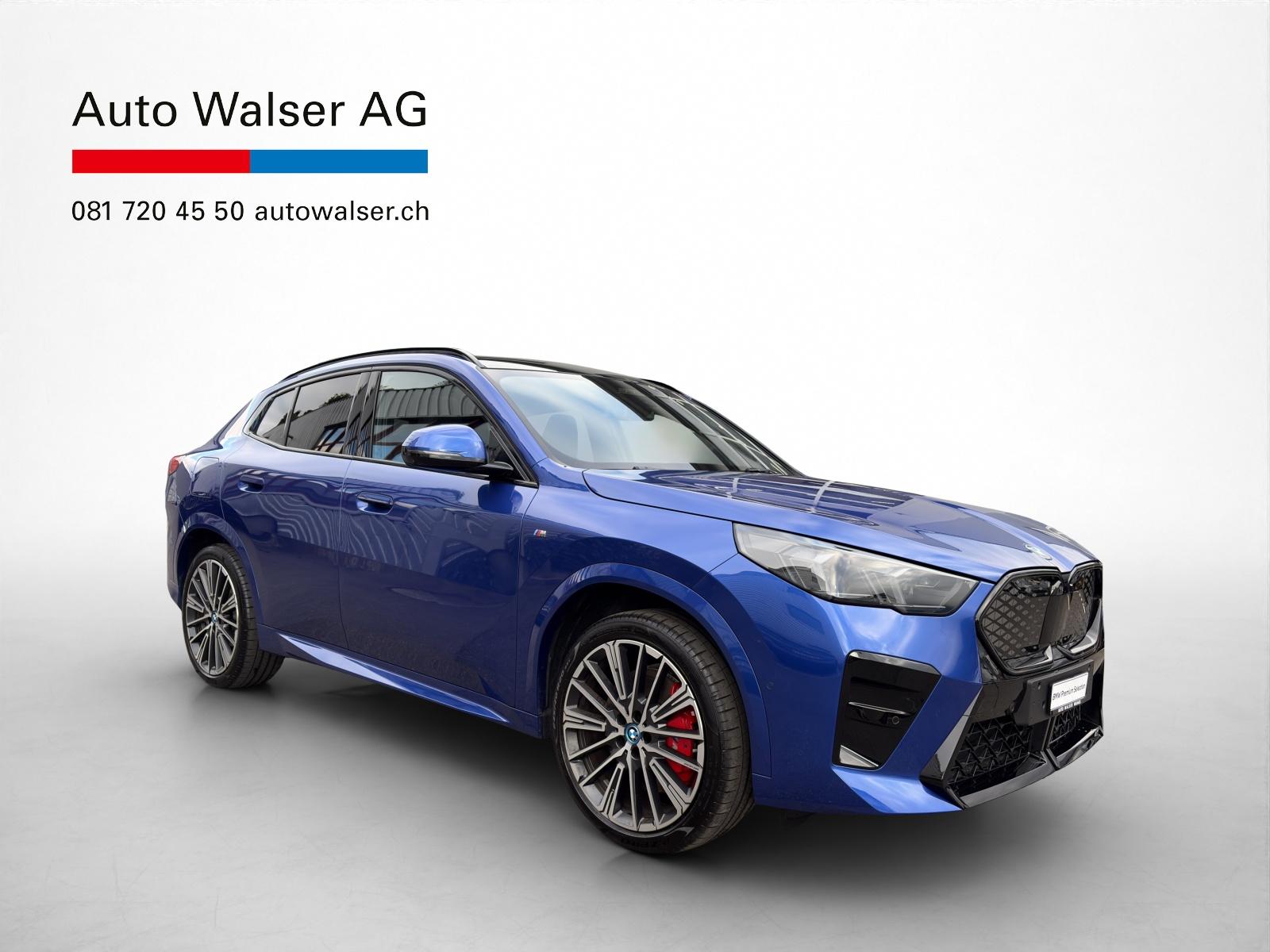 BMW iX2 30 xDrive-image-7