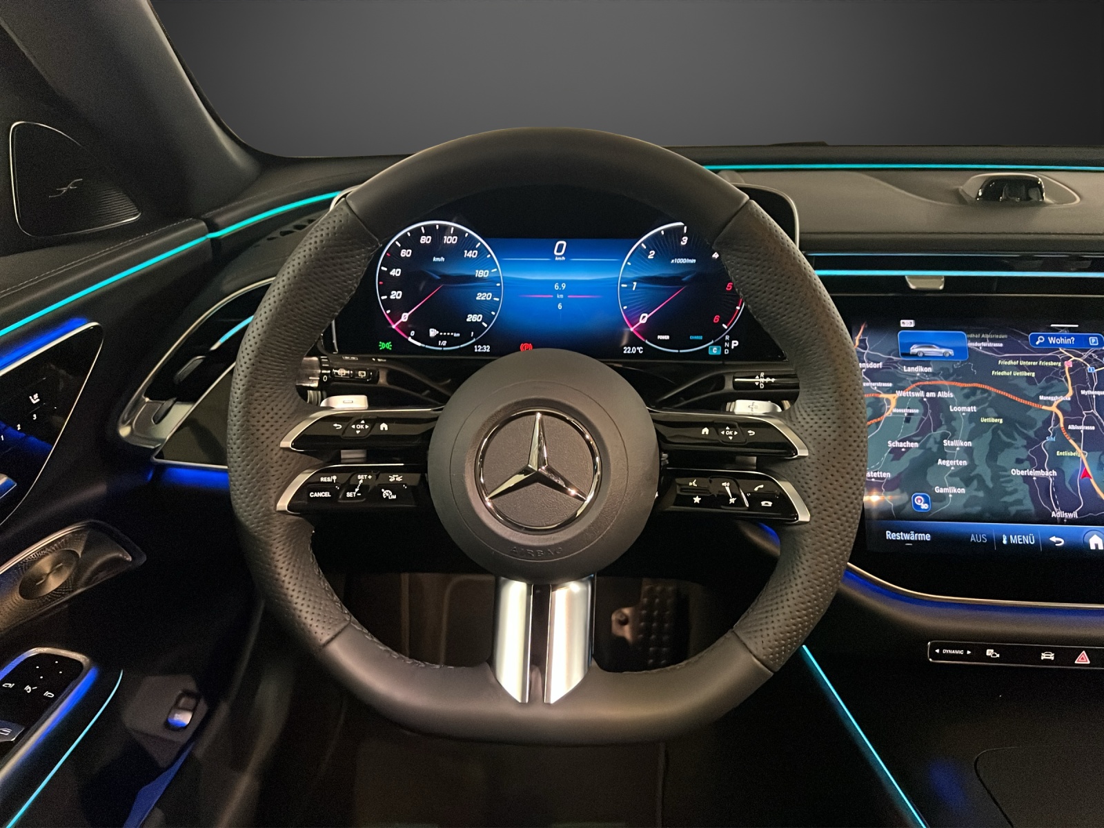 MERCEDES-BENZ E 450 d T 4Matic 9G-Tronic-image-10