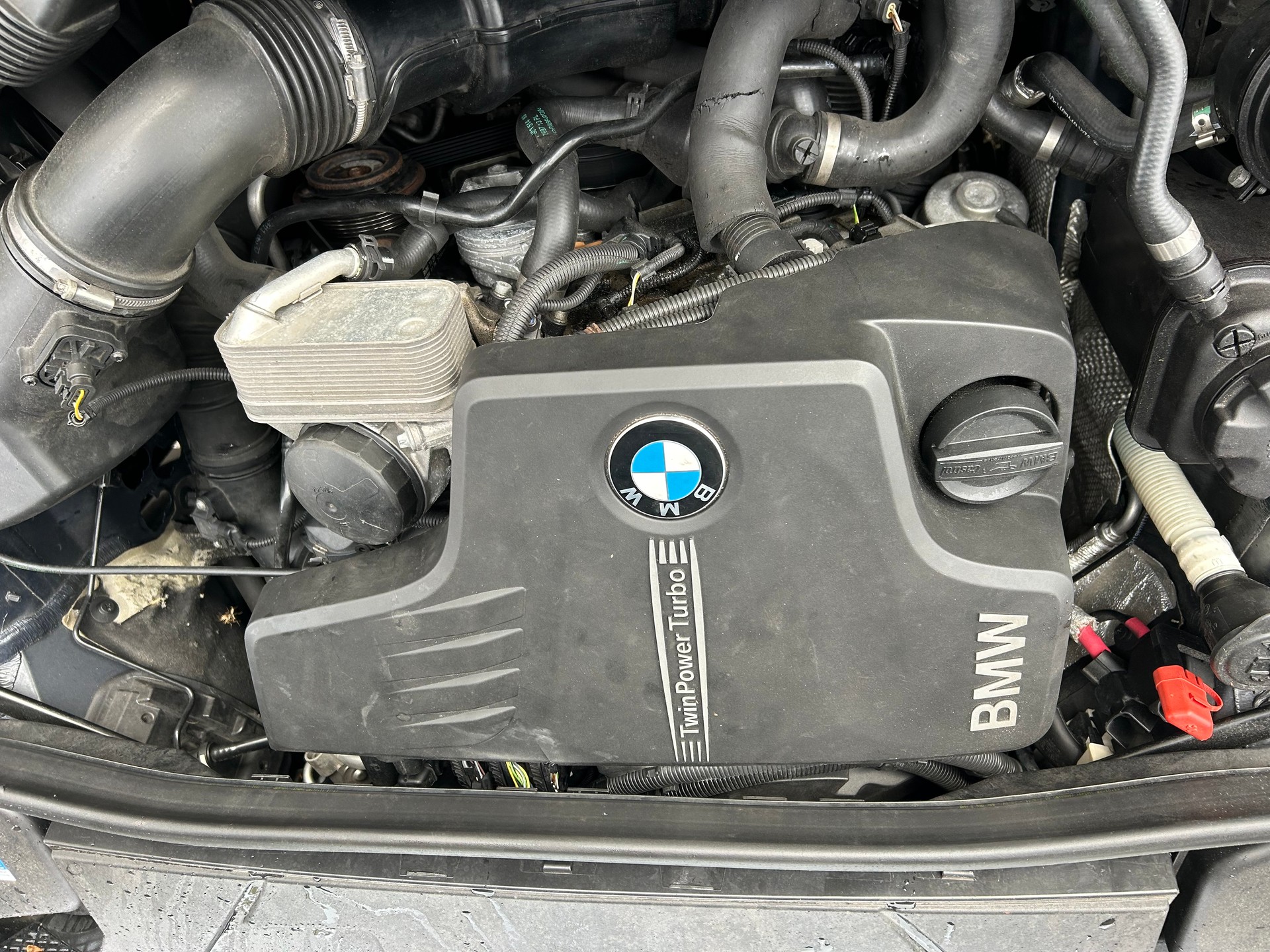 BMW X1 xDrive 28i Steptronic-image-10