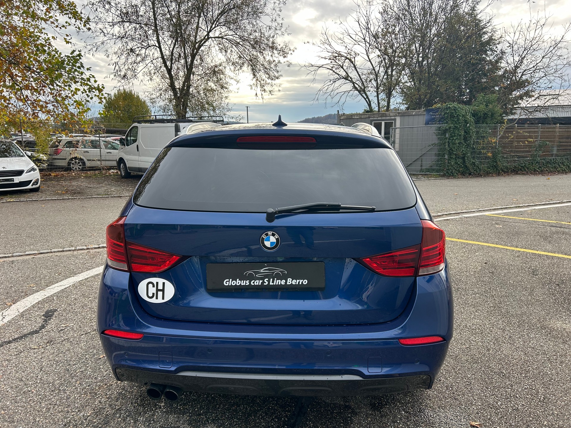 BMW X1 xDrive 28i Steptronic-image-4