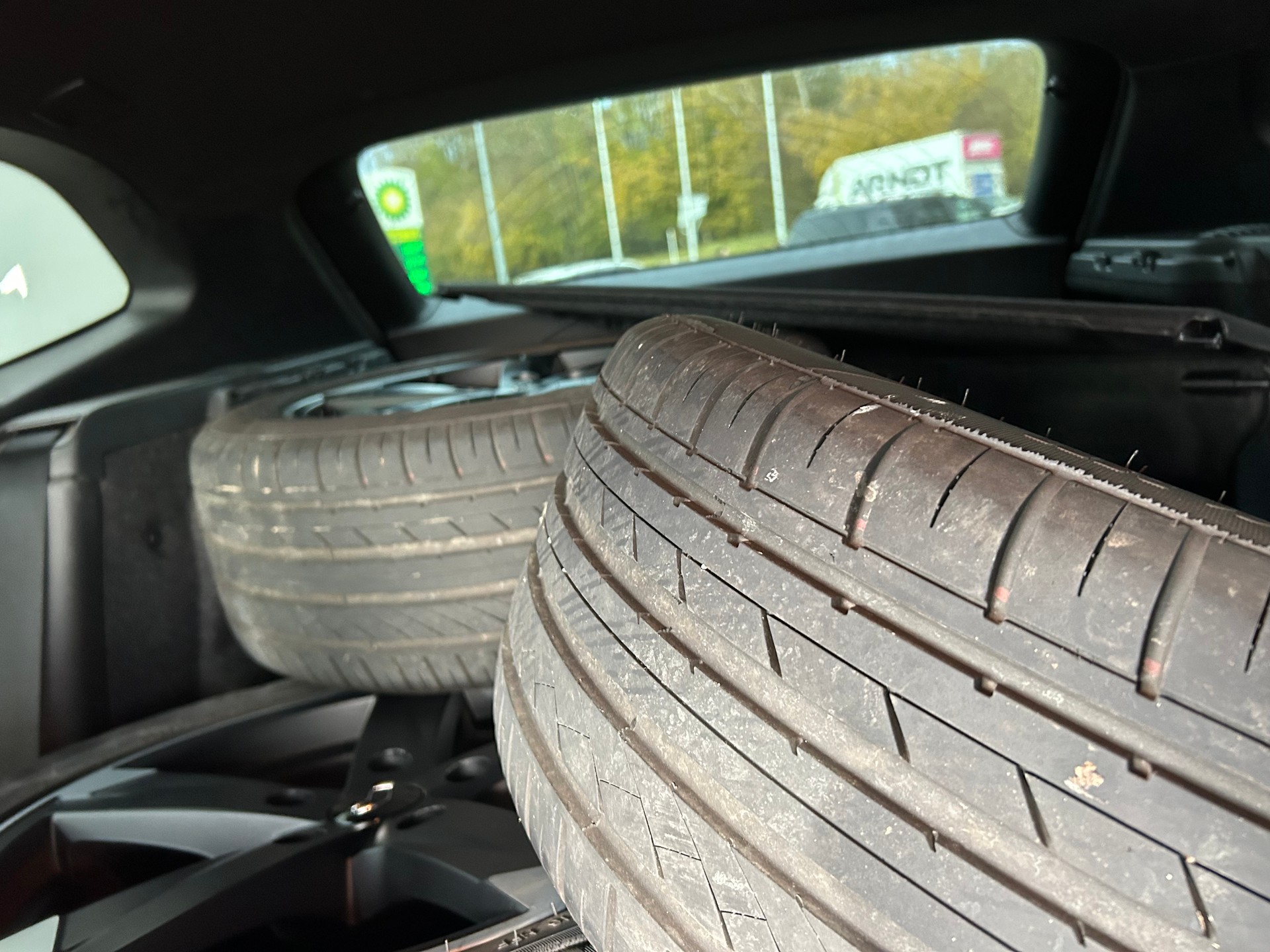 BMW X1 xDrive 28i Steptronic-image-7