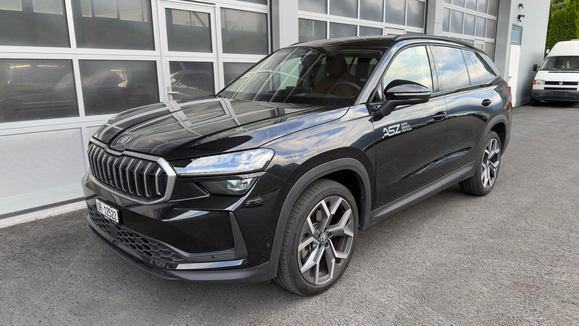 SKODA Kodiaq 2.0 TDI Selection-image-0