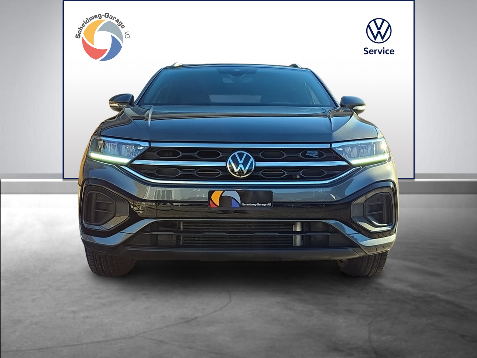 VW T-Roc 2.0 TSI R-Line DSG 4Motion-image-1