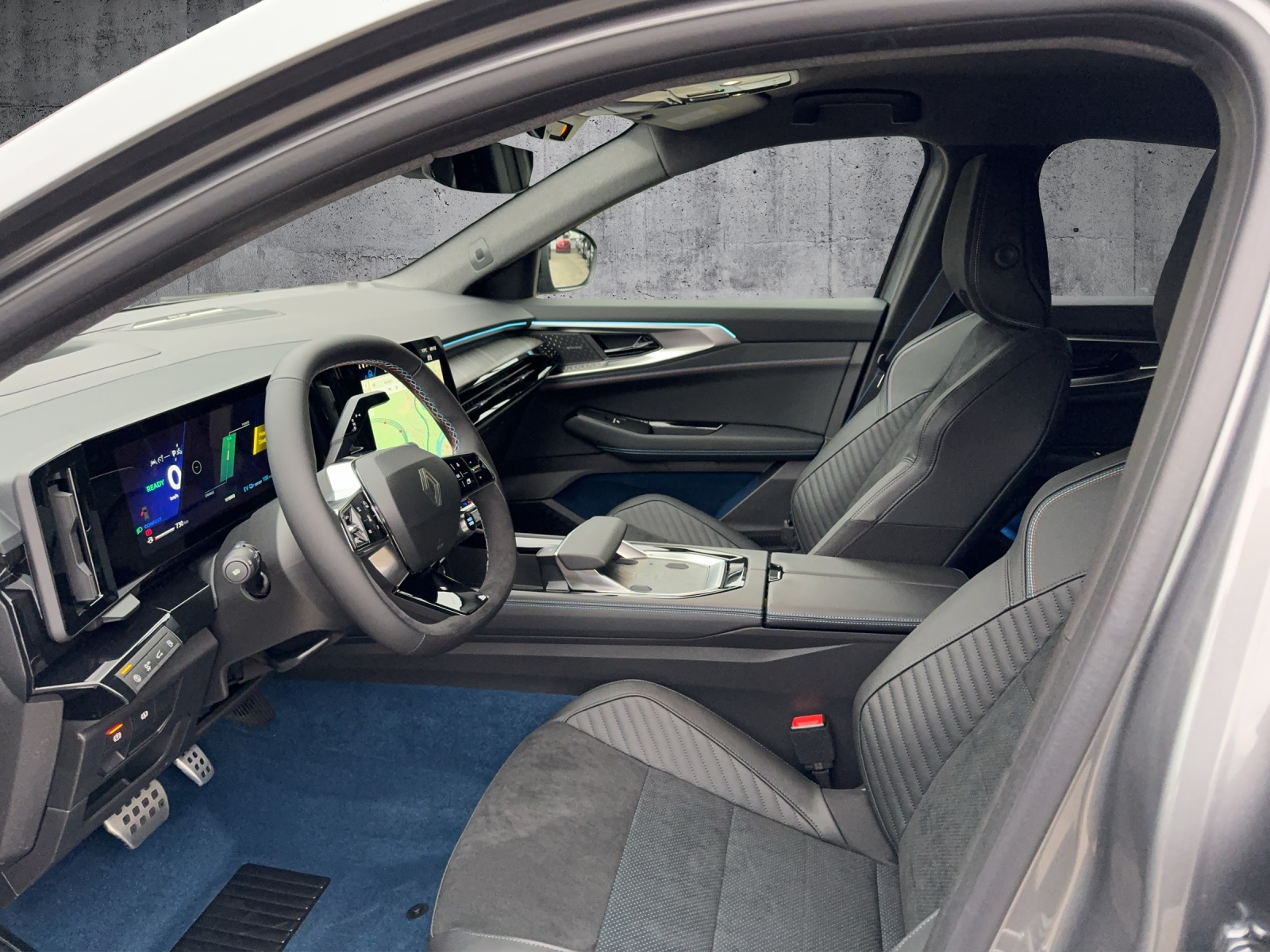 RENAULT Rafale 1.2 E-Tech Plug-in Hybrid 300 4x4 Atelier Alpine *8fach Alu 21 Zoll*-image-18