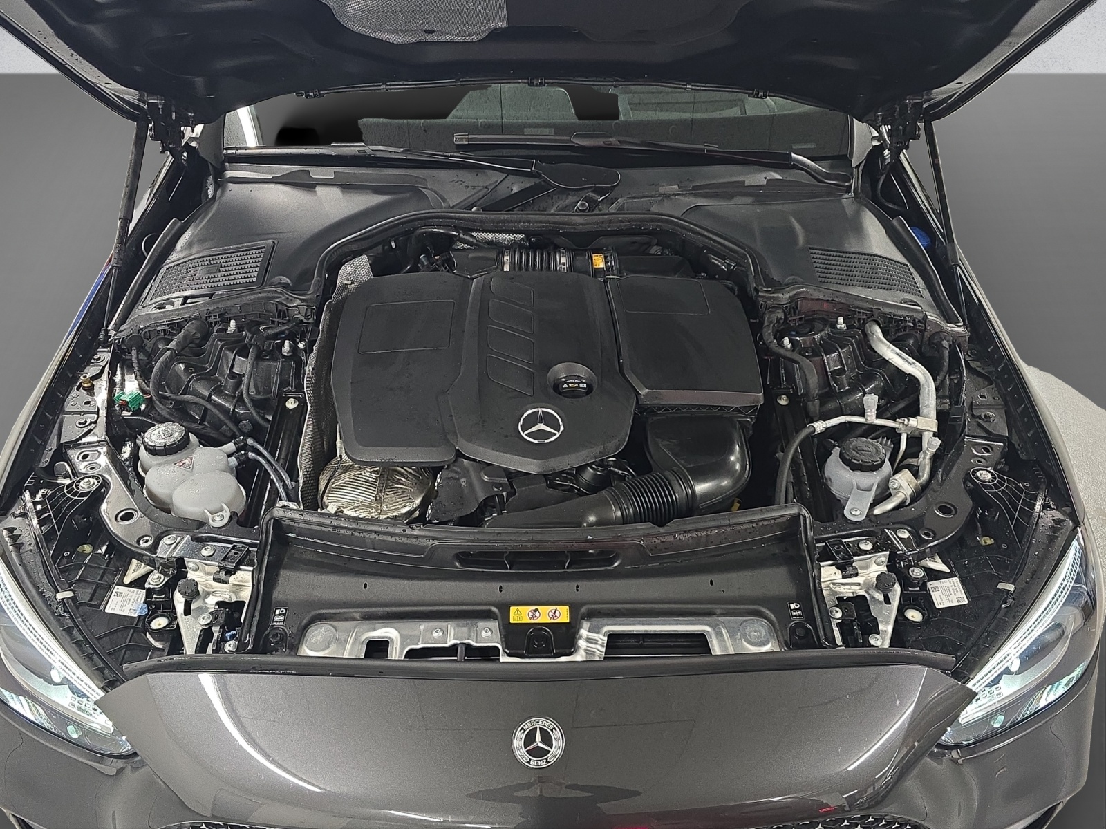 MERCEDES-BENZ C 300 de AMG Line 4Matic T-Modell-image-9