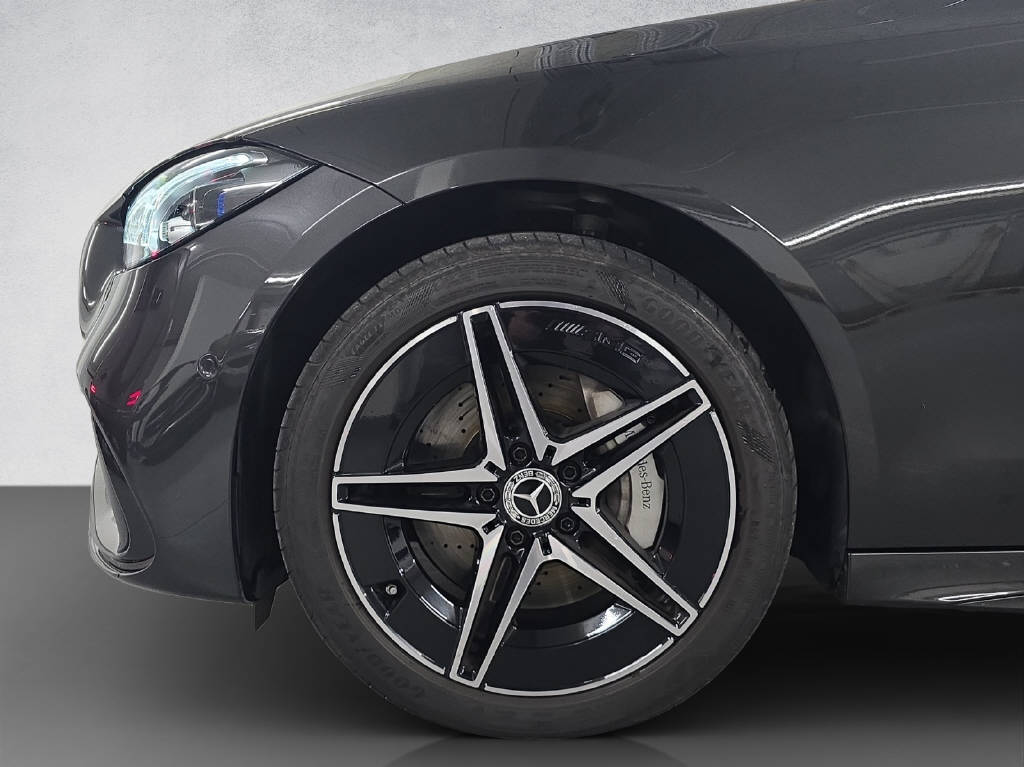 MERCEDES-BENZ C 300 de AMG Line 4Matic T-Modell-image-6