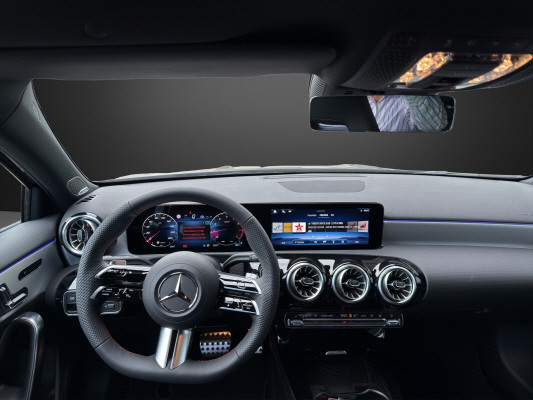 MERCEDES-BENZ A 200 7G-DCT-image-7