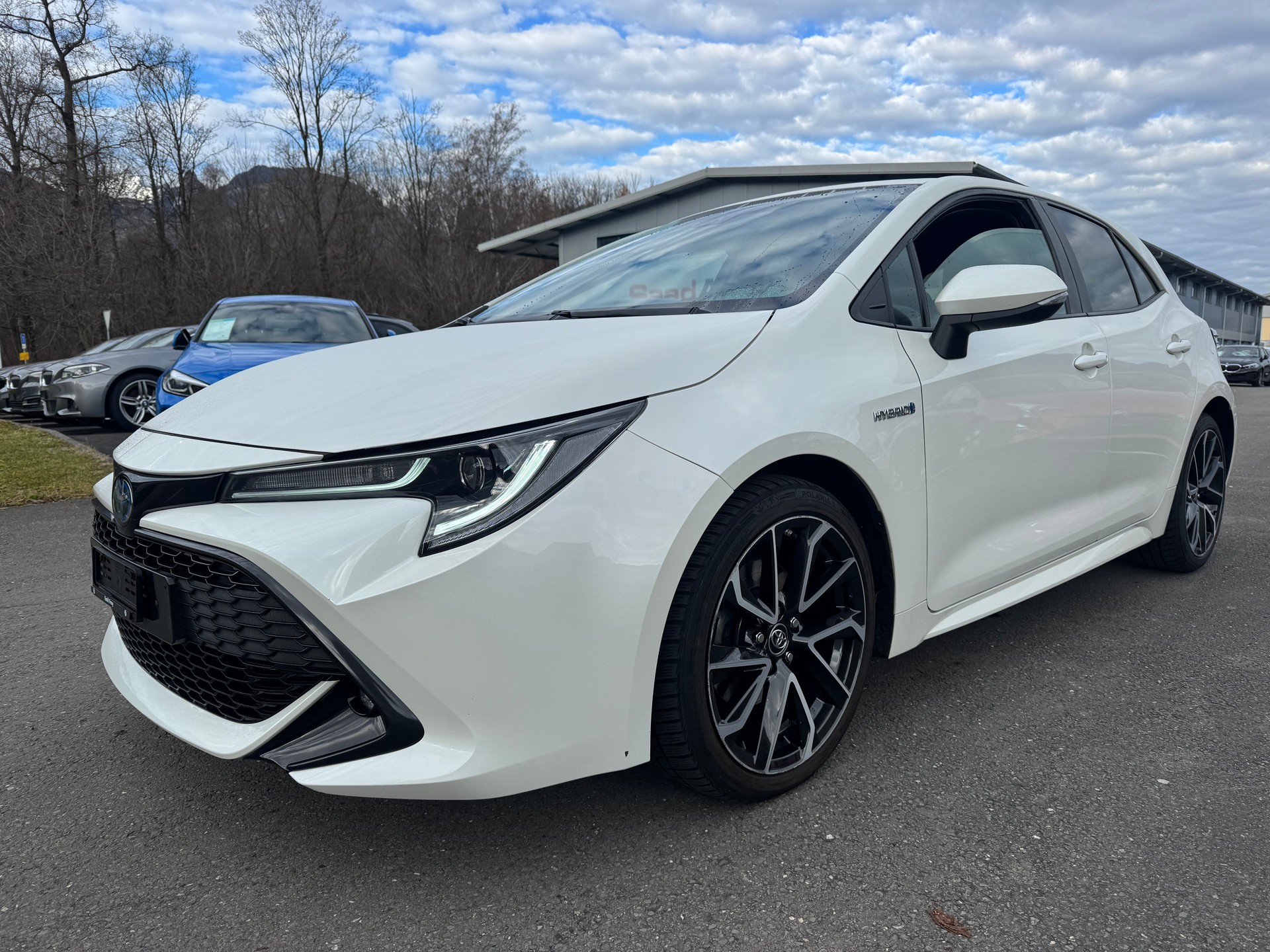 TOYOTA Corolla 2.0 HSD Style e-CVT-image-0