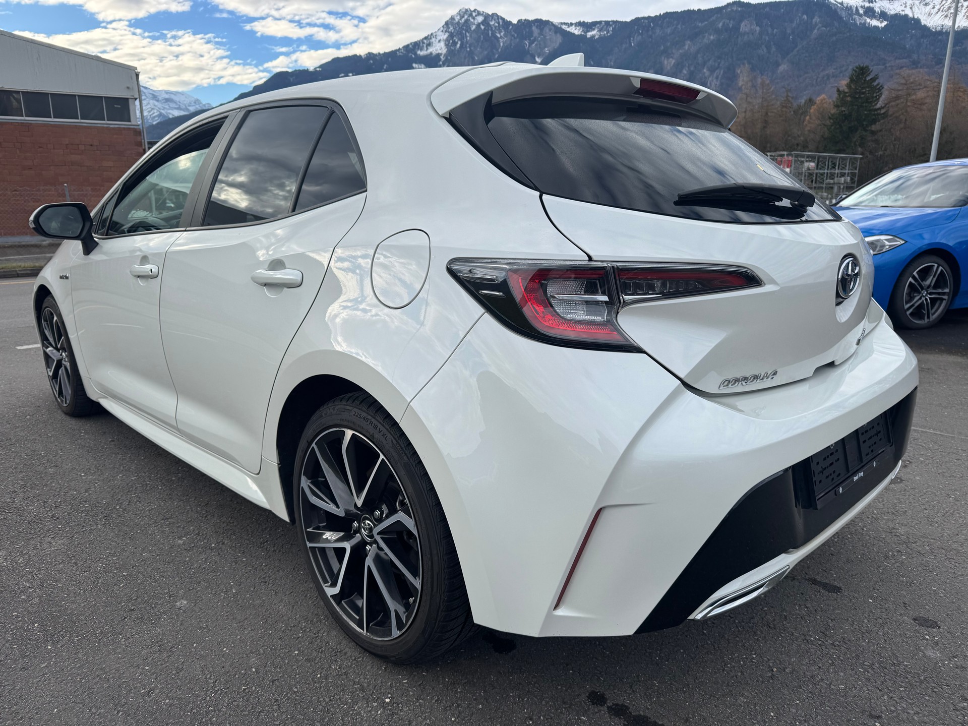 TOYOTA Corolla 2.0 HSD Style e-CVT-image-5