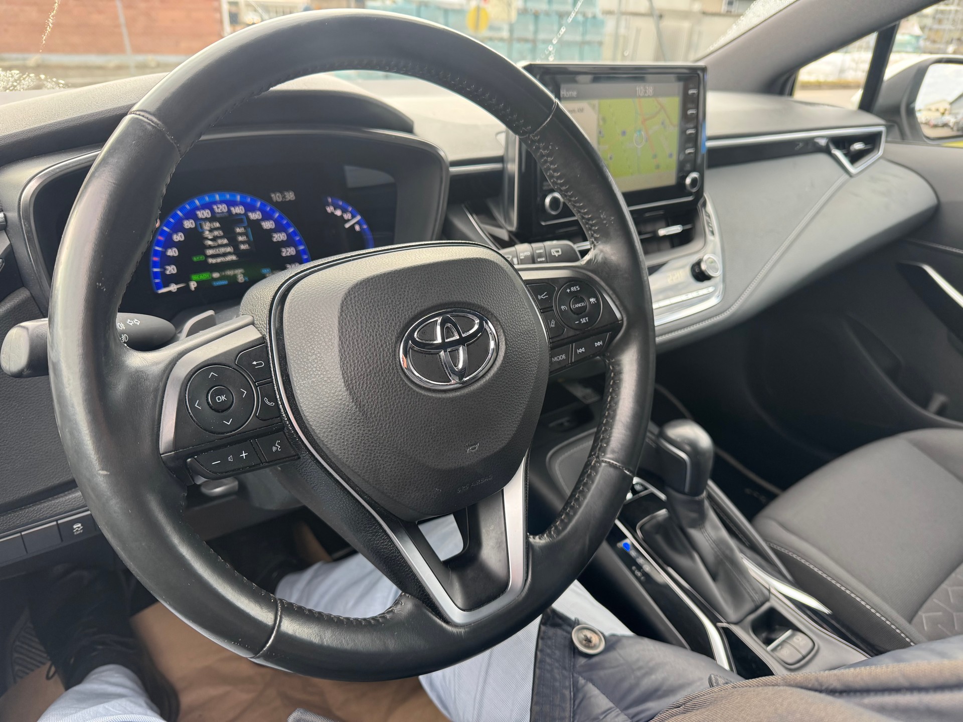 TOYOTA Corolla 2.0 HSD Style e-CVT-image-15