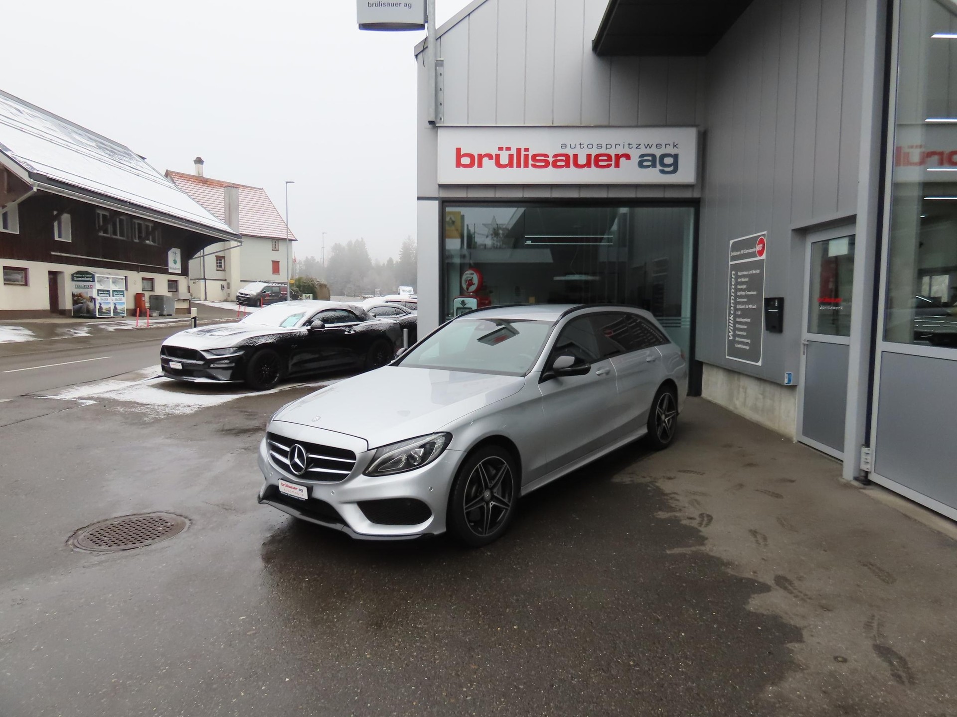 MERCEDES-BENZ C 250 d AMG Line 4m Kombi