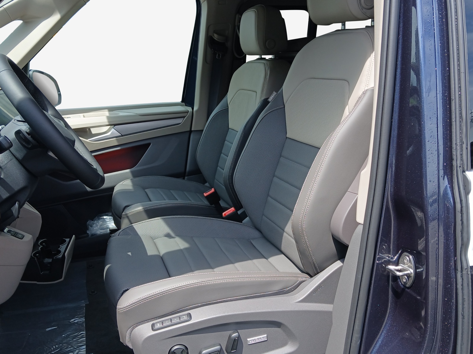 VW Multivan 2.0 TDI Style Liberty DSG-image-7