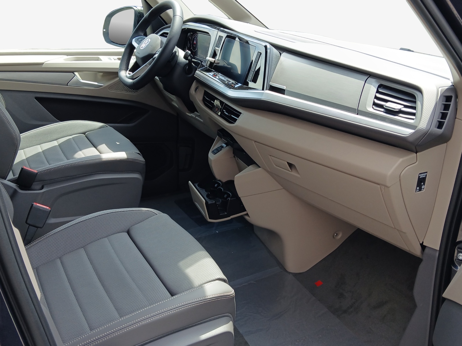 VW Multivan 2.0 TDI Style Liberty DSG-image-13
