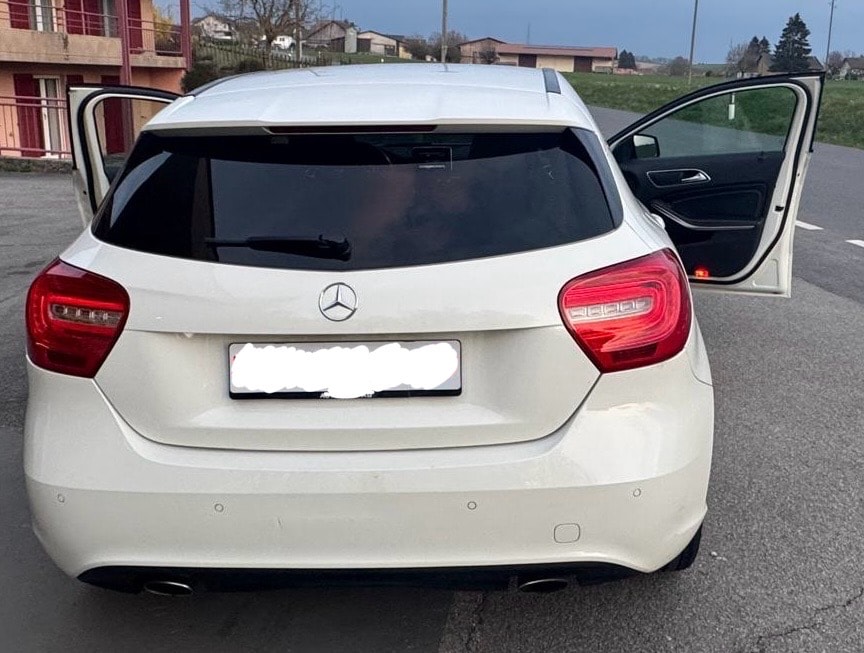 MERCEDES-BENZ A 180 Style-image-1
