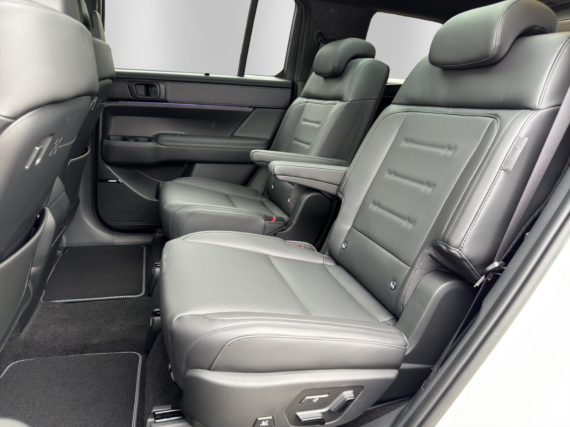 HYUNDAI Santa Fe 1.6 HEV CSE 4WD-image-10