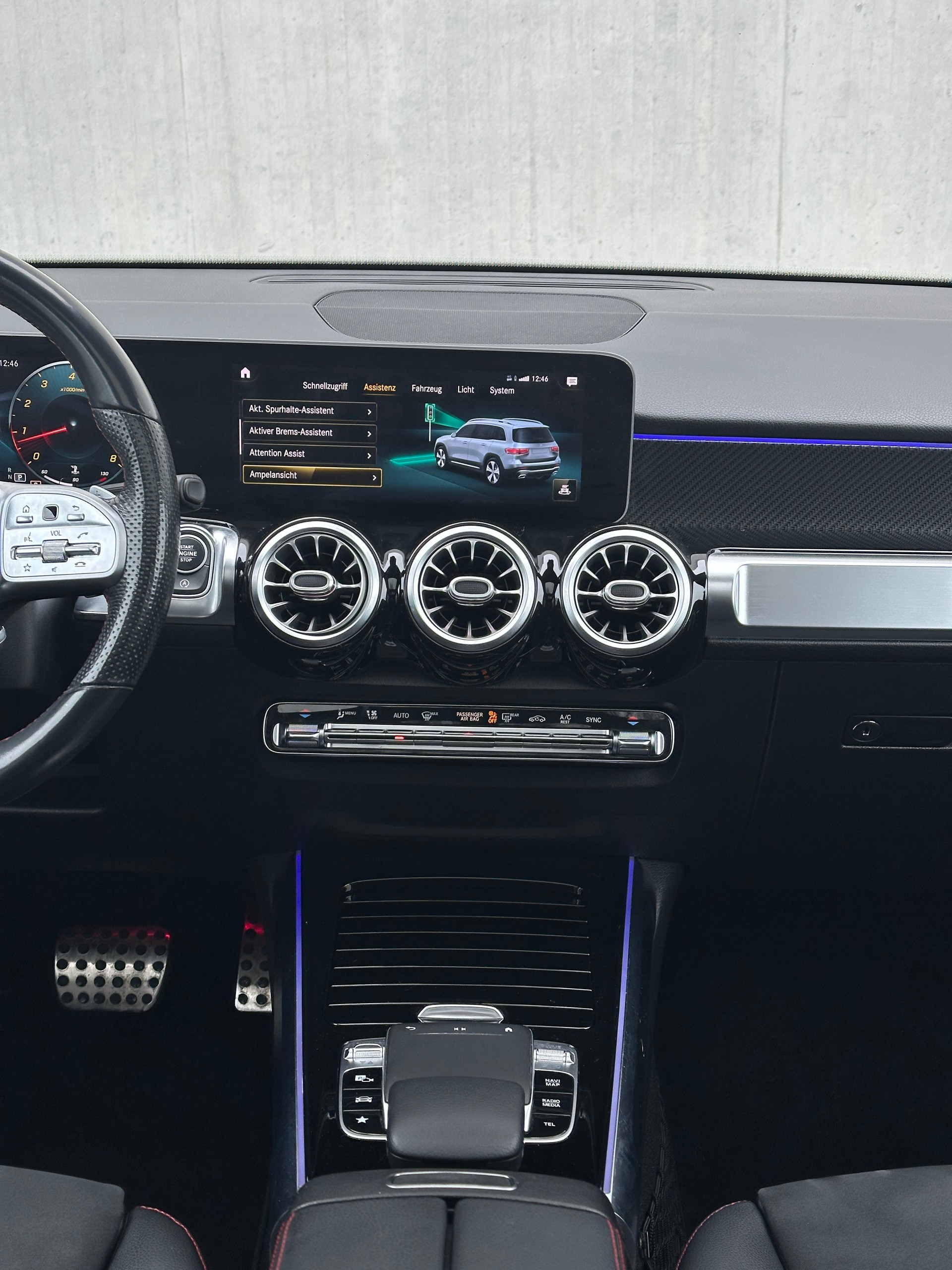 MERCEDES-BENZ GLB 250 AMG Line 4 MATIC 8G-Tronic-image-8