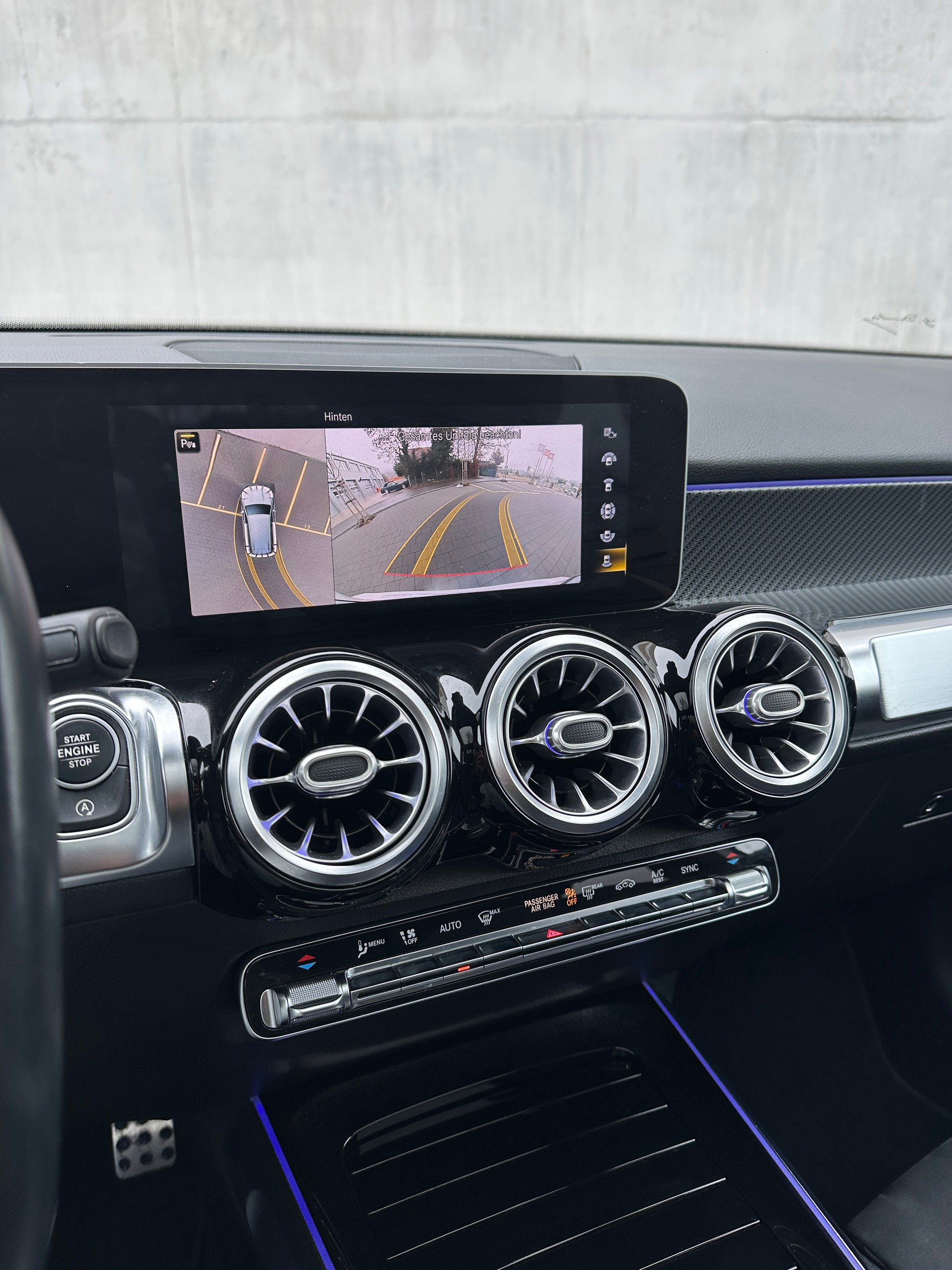 MERCEDES-BENZ GLB 250 AMG Line 4 MATIC 8G-Tronic-image-11