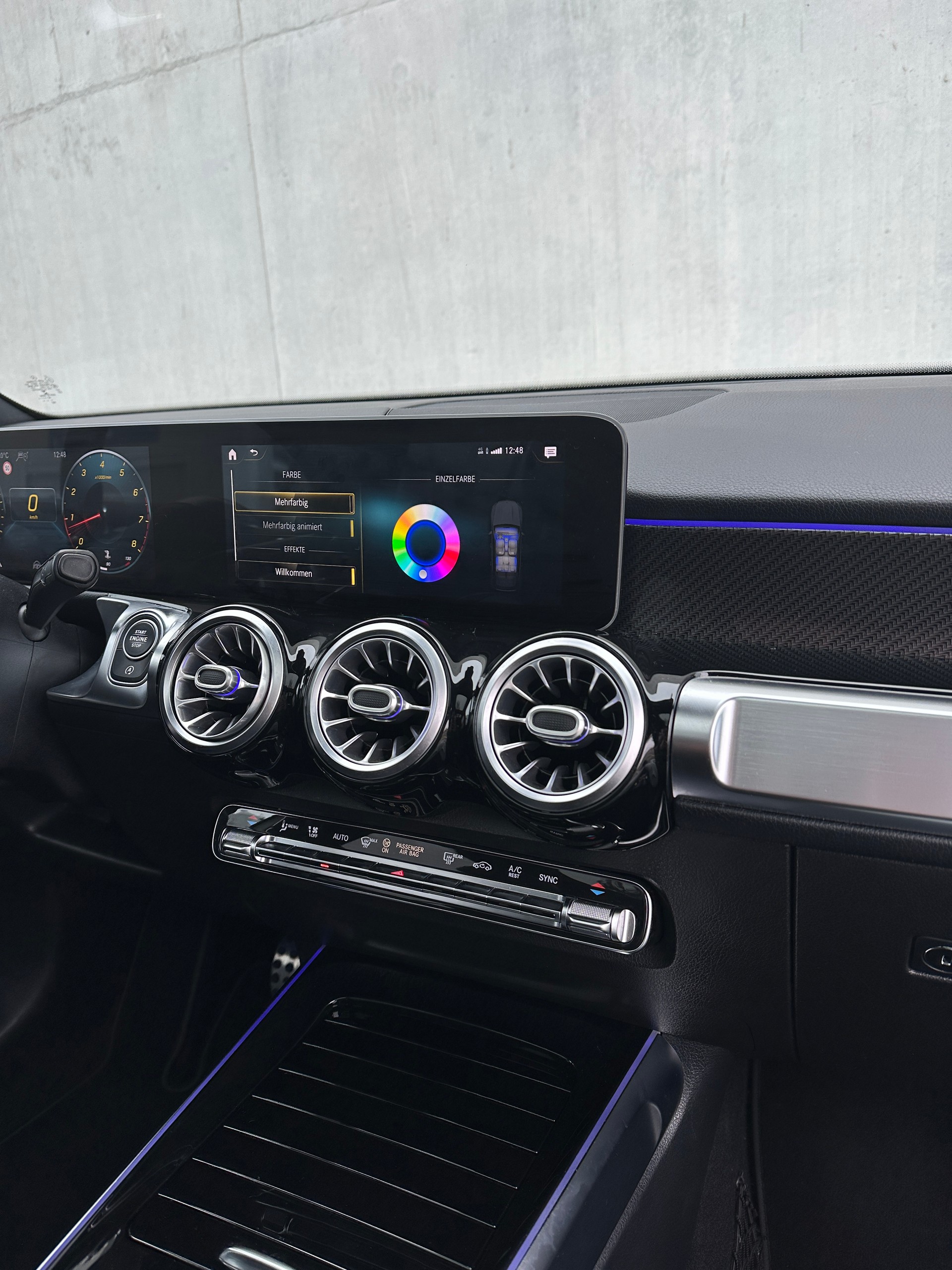 MERCEDES-BENZ GLB 250 AMG Line 4 MATIC 8G-Tronic-image-13