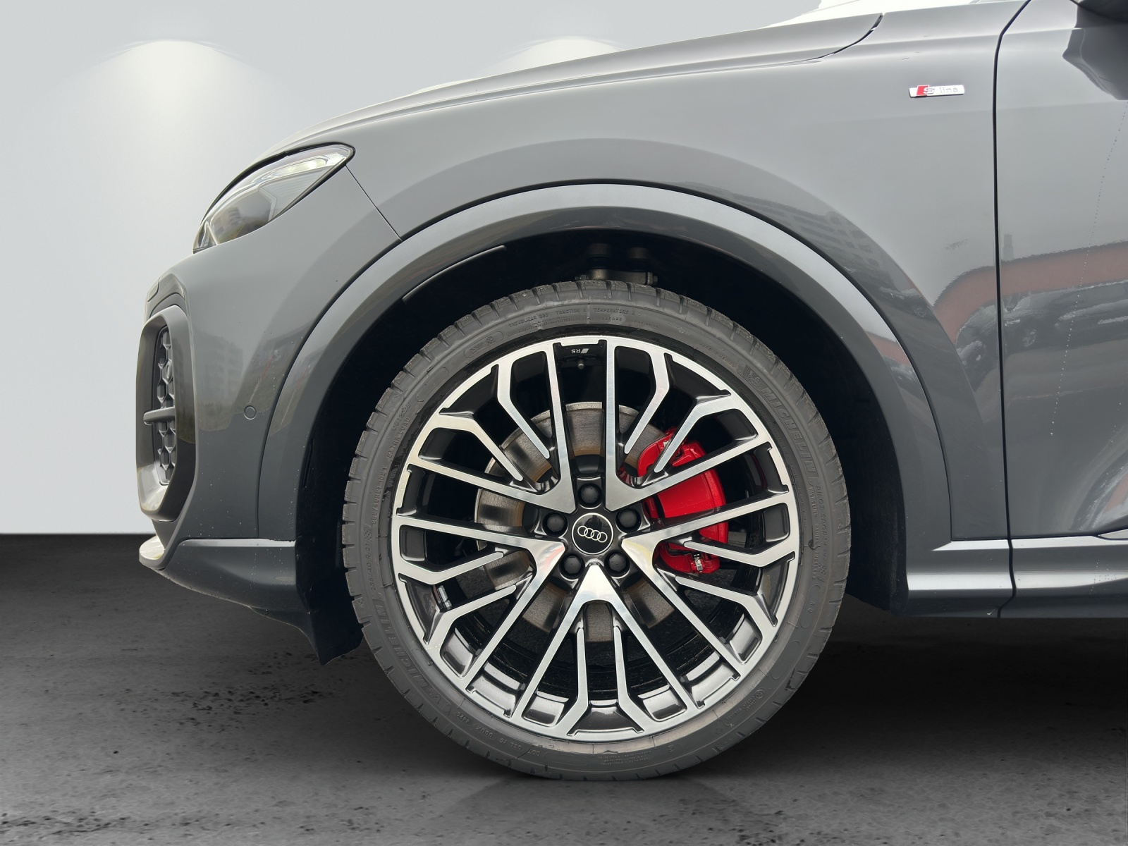 AUDI Q5 TDI quattro 150 kW S-tronic-image-10