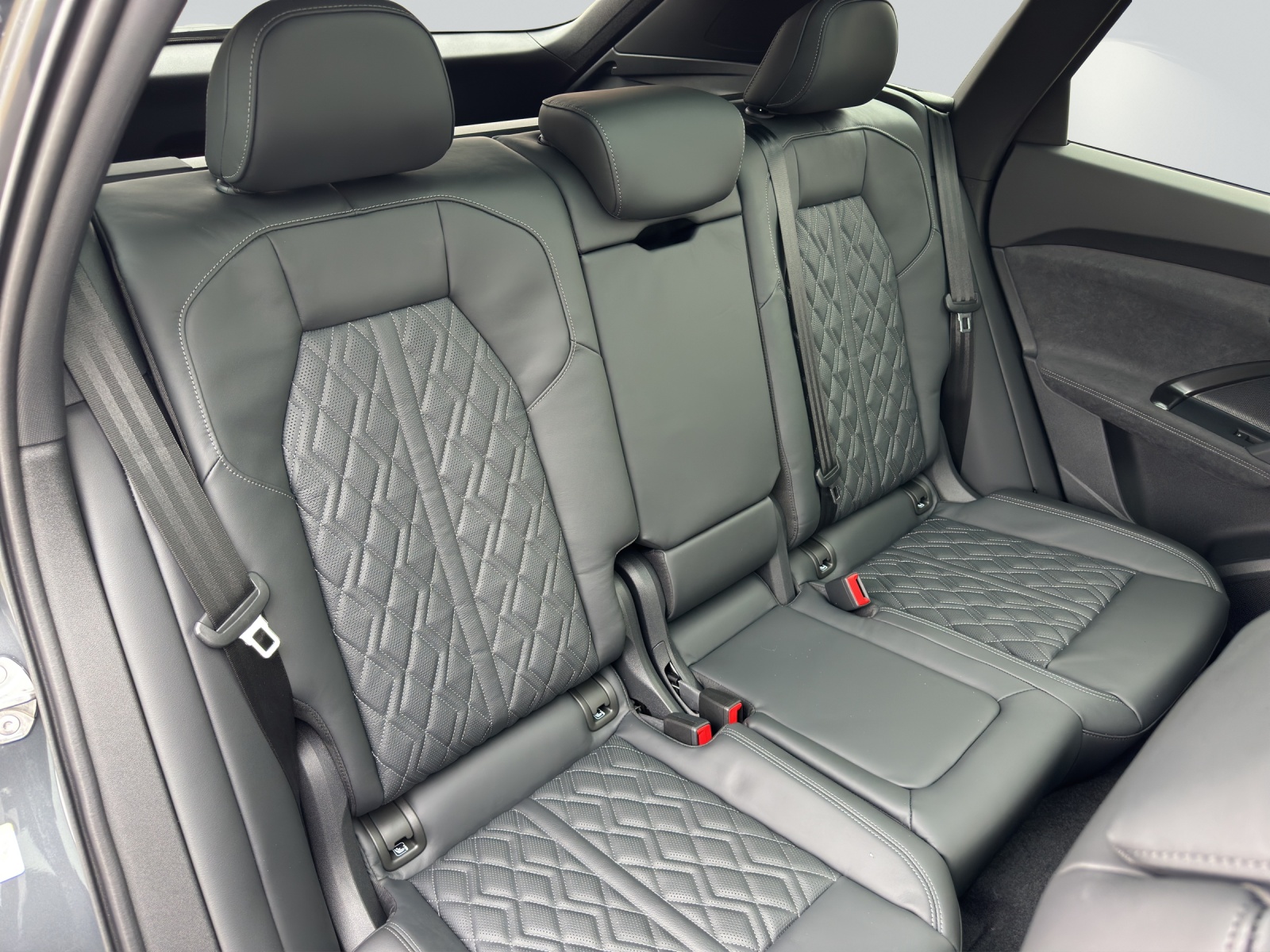 AUDI Q5 TDI quattro 150 kW S-tronic-image-8