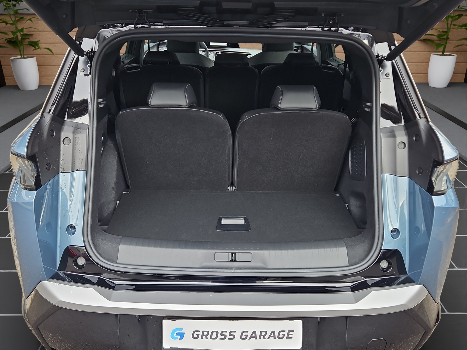 PEUGEOT 5008 NEW 210 73kWh GT-image-9