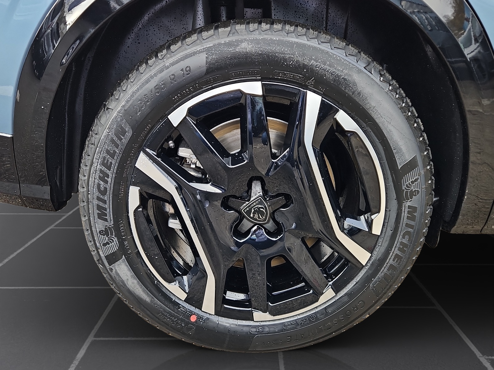 PEUGEOT 5008 NEW 210 73kWh GT-image-10