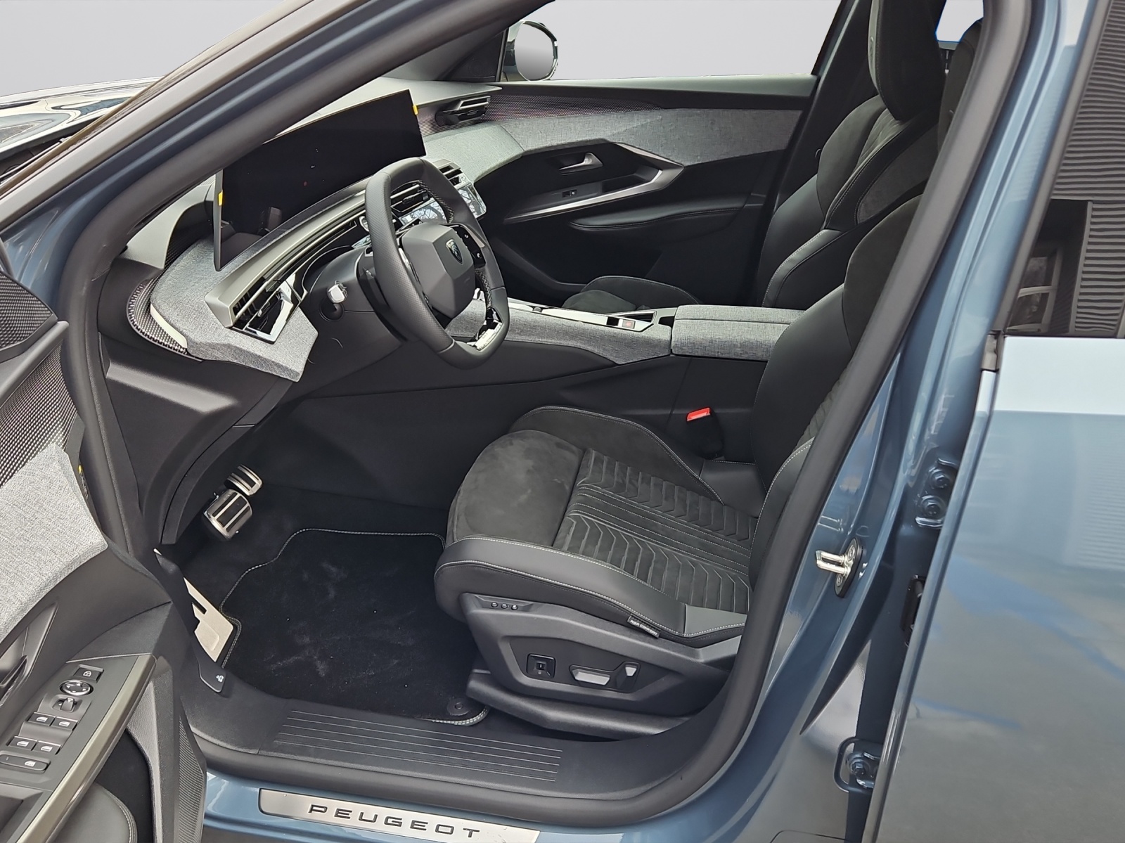 PEUGEOT 5008 NEW 210 73kWh GT-image-5