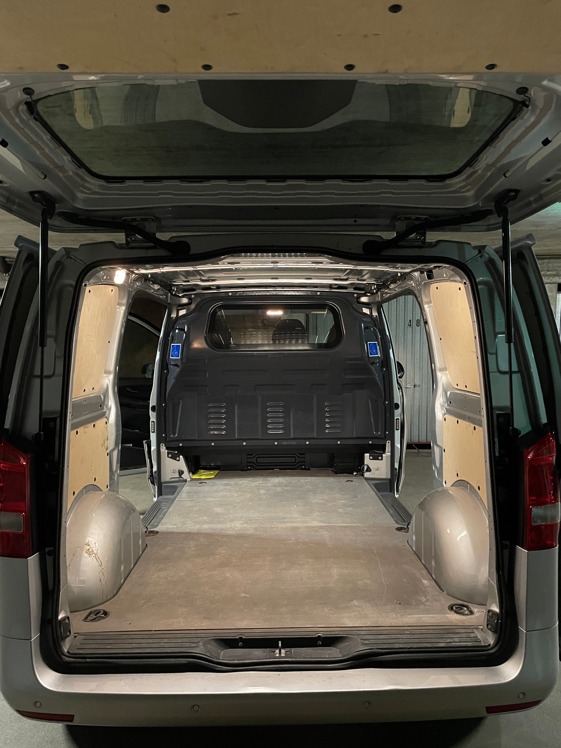 MERCEDES-BENZ Vito 116 BlueTEC 4Matic 7G-Tronic Euro 6-image-5