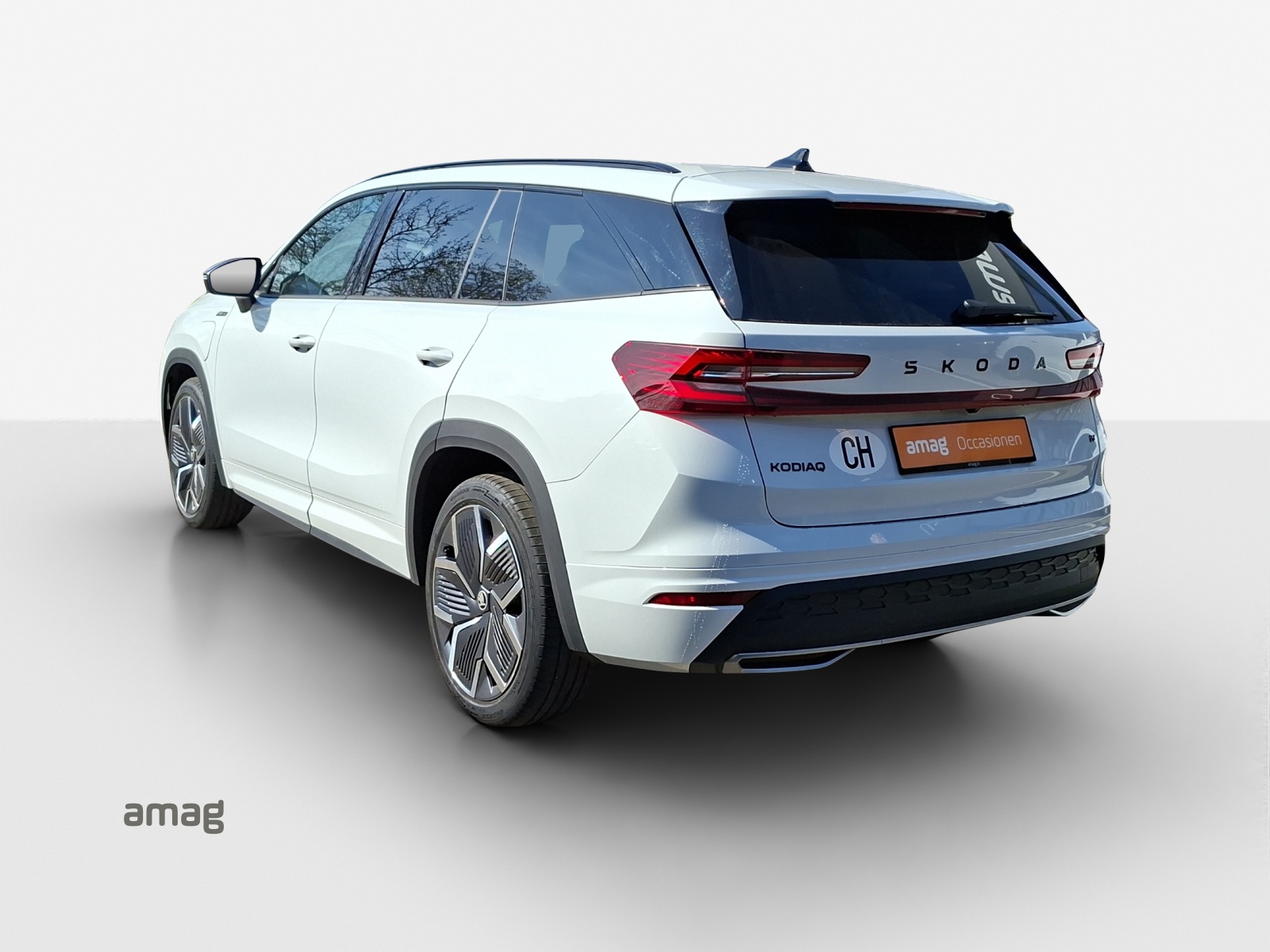SKODA Kodiaq 1.5 TSI PHEV Sportline-showroom-element-2