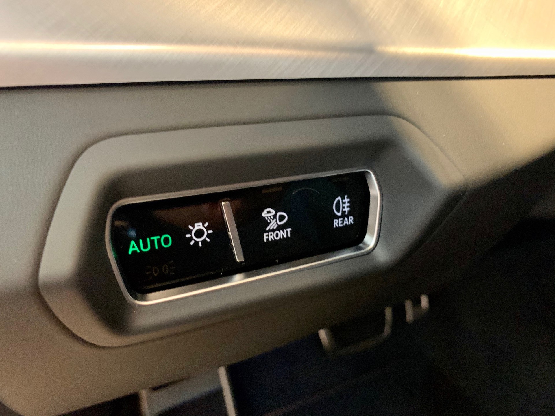 LAMBORGHINI Urus E-Gear-image-24