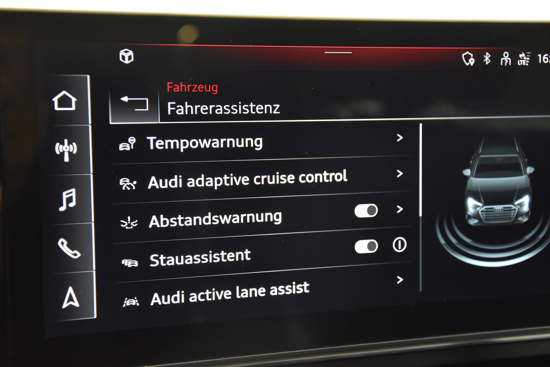 AUDI A4 Avant 40 TDI S line Attraction quattro S-tronic S-LINE COMPETITION PLUS-image-11