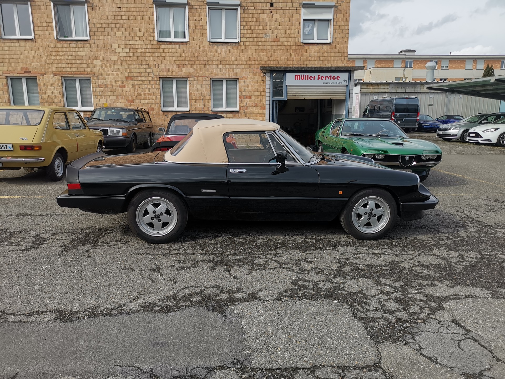 ALFA ROMEO Spider 2.0 (Veloce)-image-1