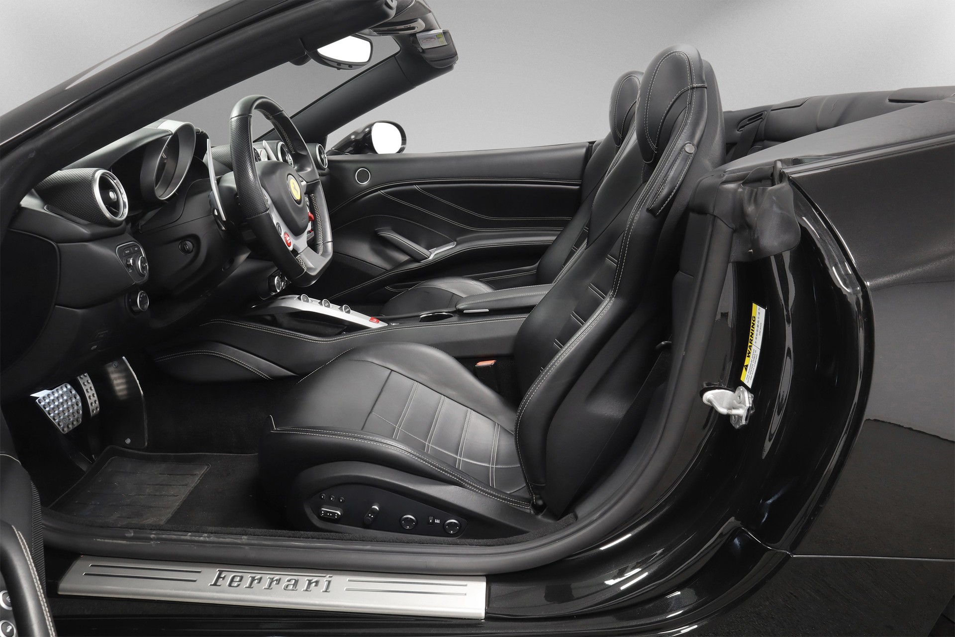 FERRARI California 3.9 V8 T-image-10