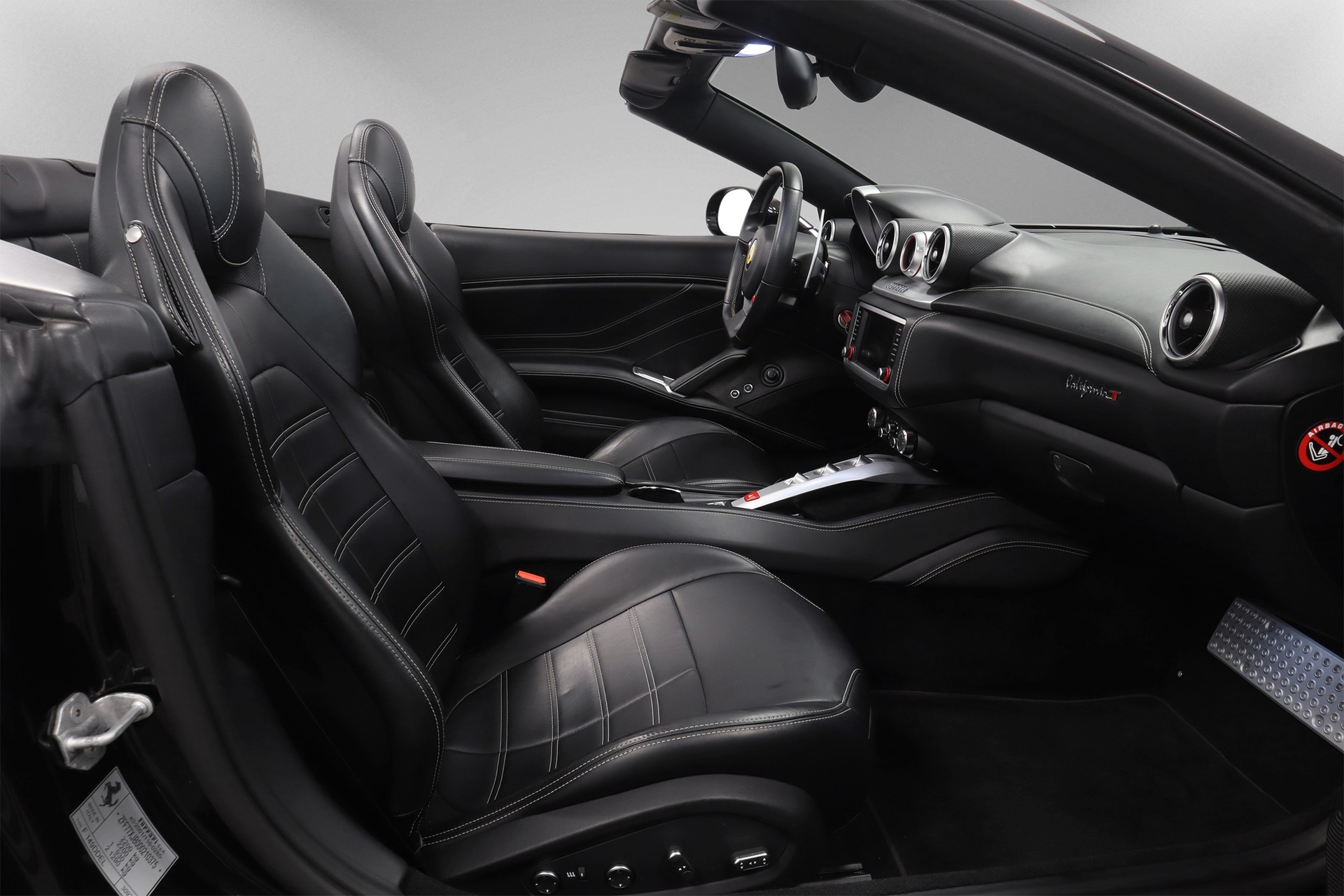 FERRARI California 3.9 V8 T-image-11