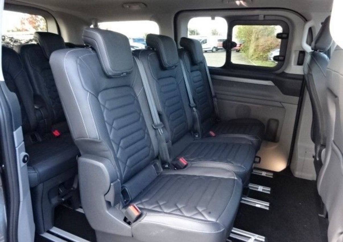 FORD Tourneo Custom Bus 320 L1H1 TitaniumX Automat 4x4-image-5