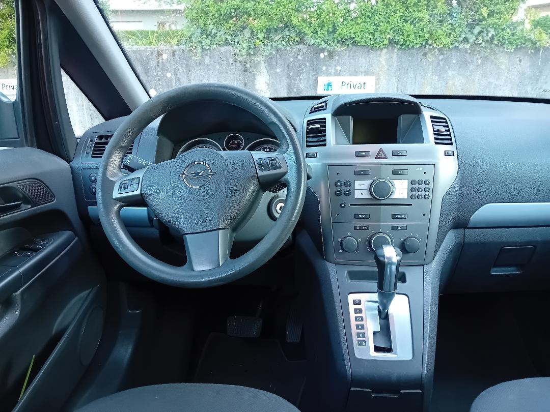 OPEL Zafira 1.9 CDTI Enjoy Automatic-image-4
