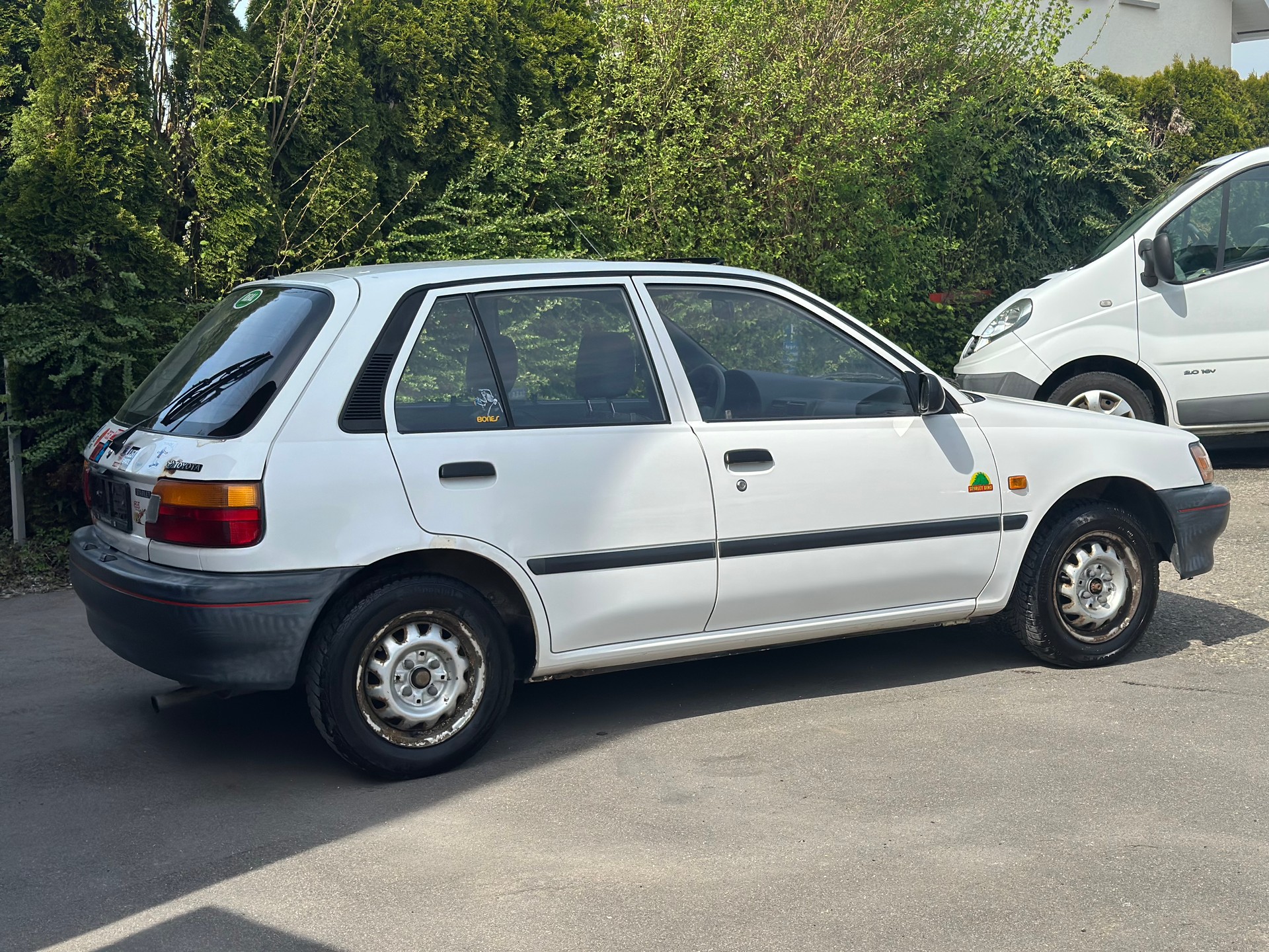 TOYOTA Starlet 1.3 XLi Dino-image-3