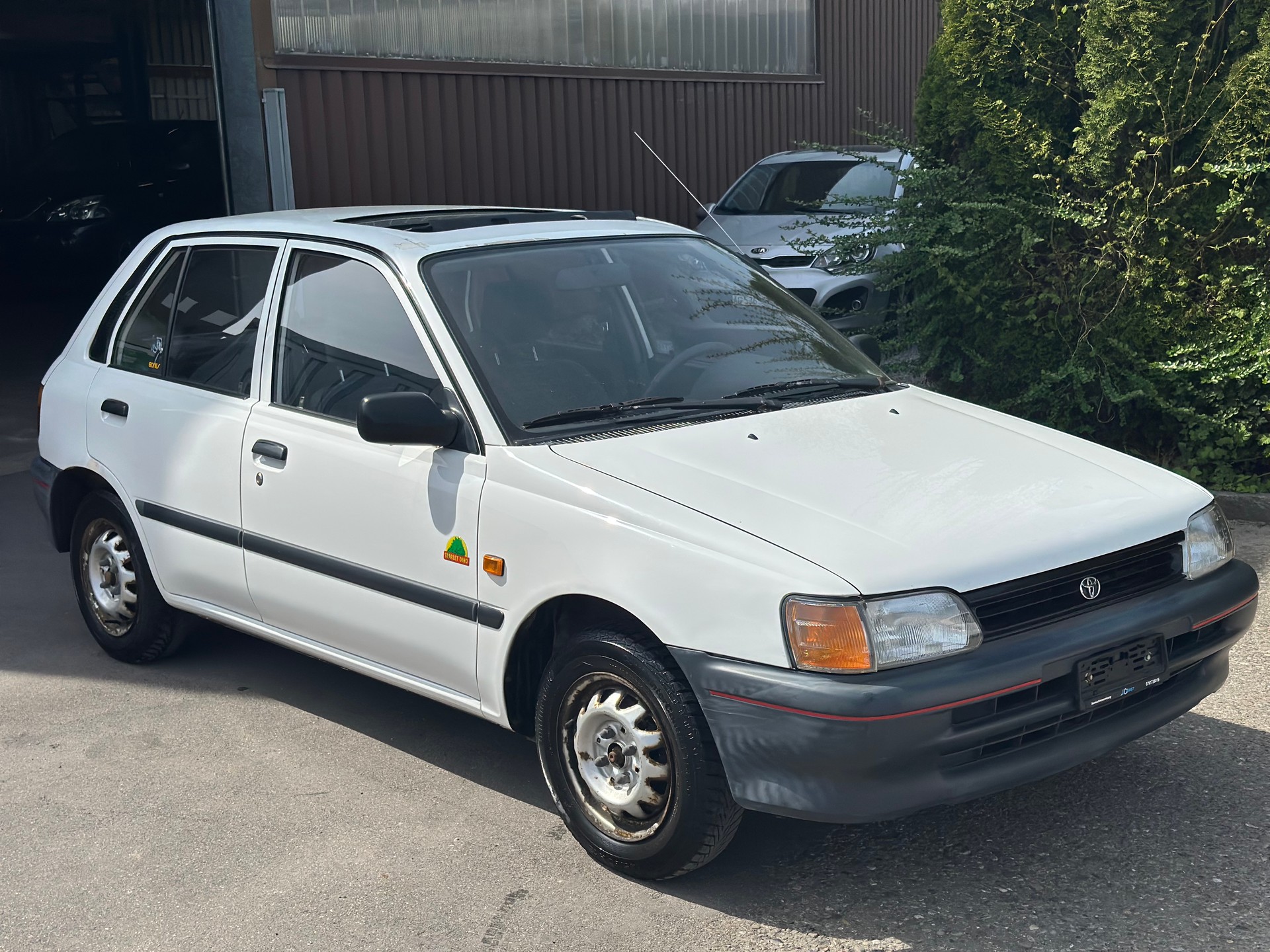 TOYOTA Starlet 1.3 XLi Dino-image-0