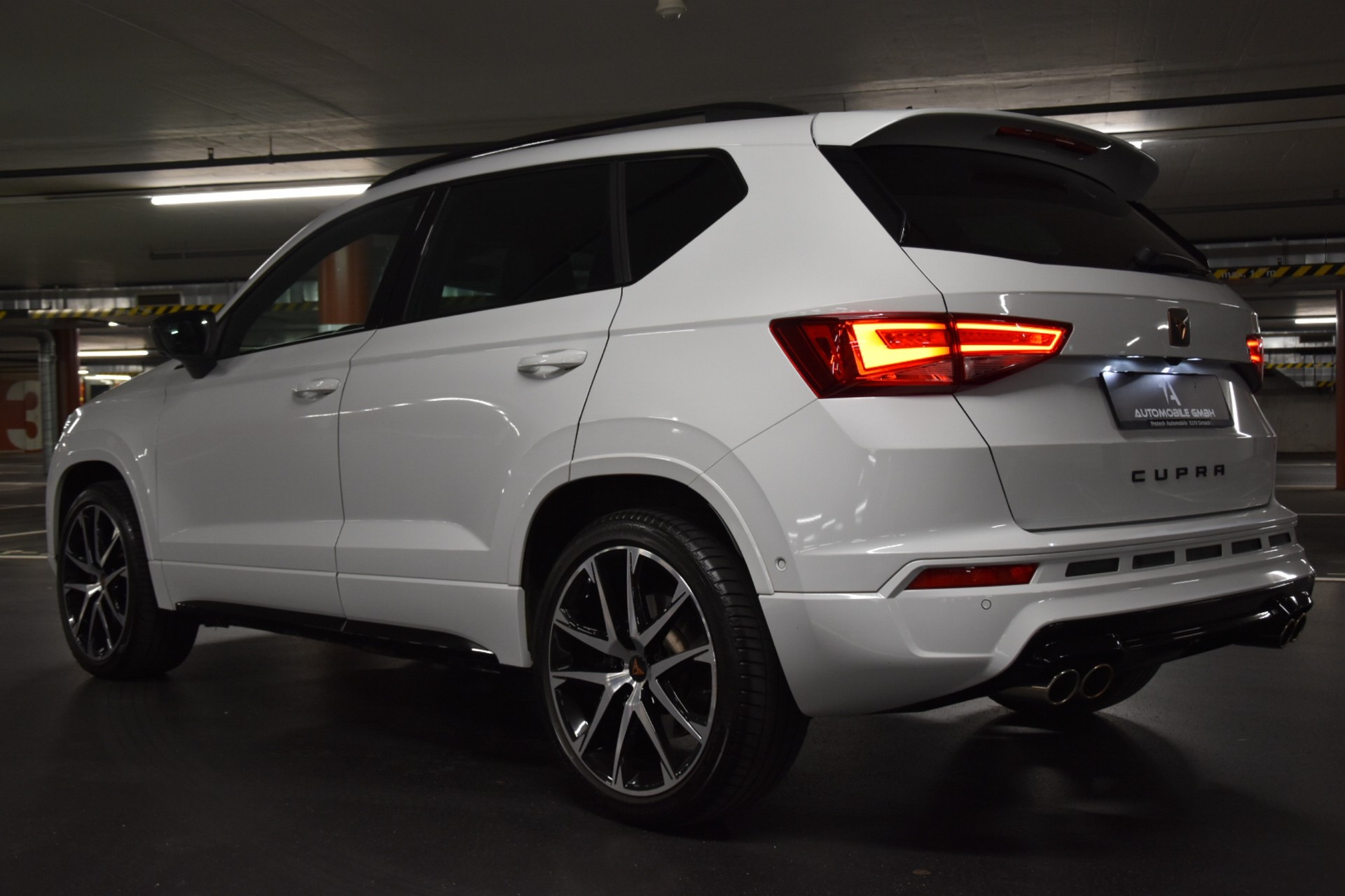 CUPRA Ateca 2.0 TSI Cupra 4Drive DSG-image-4