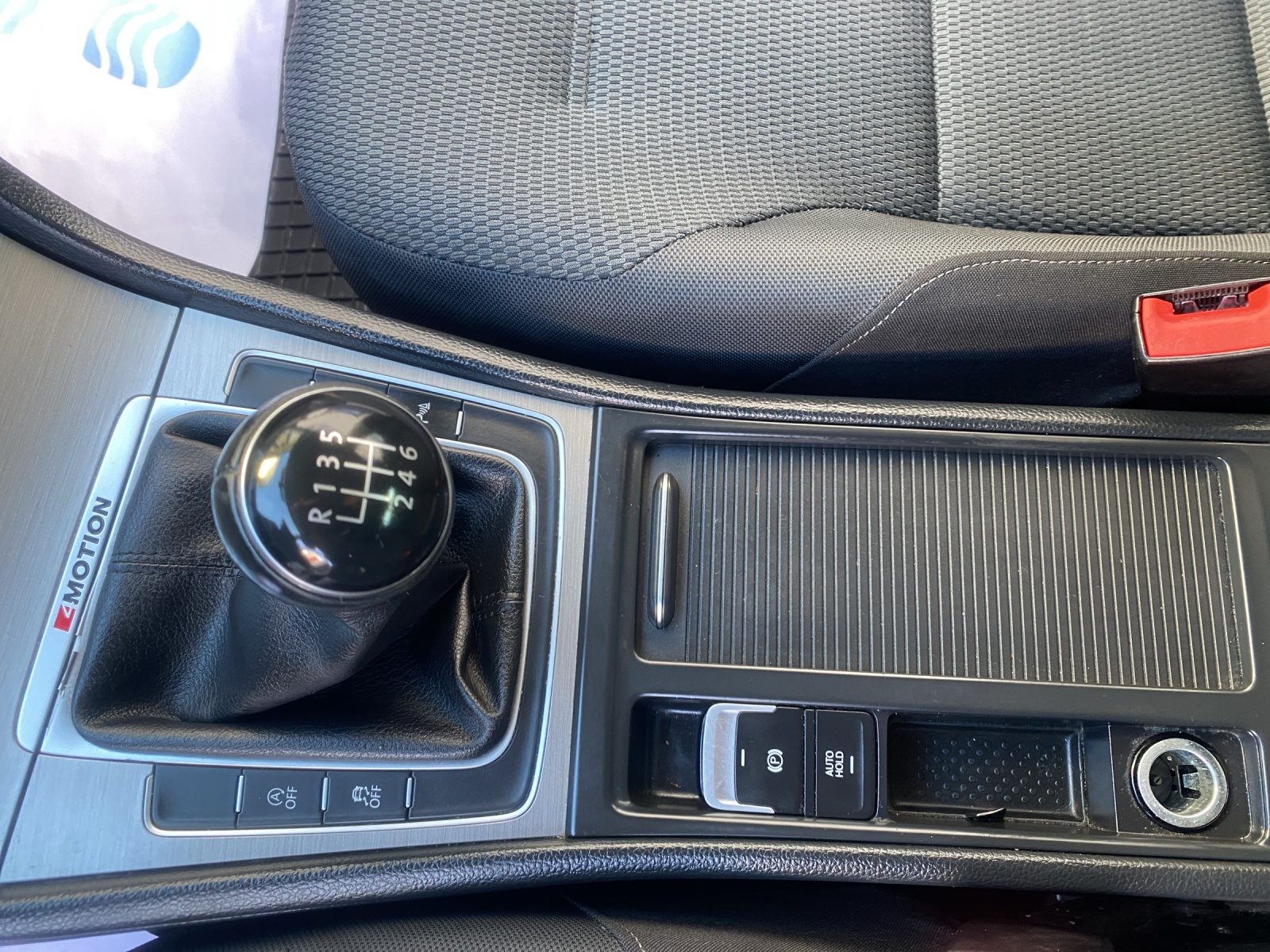 VW Golf Variant 1.6 TDI (( Diesel )) Comfortline 4Motion 4x4 Allrad * Frisch ab MFK & Frisch ab Service. Garantie . *-image-21