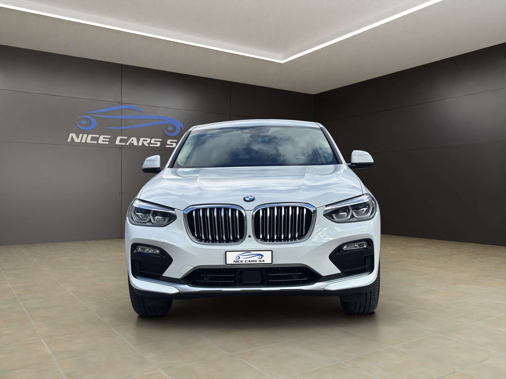 BMW X4 xDrive 30i xLine Steptronic-image-1