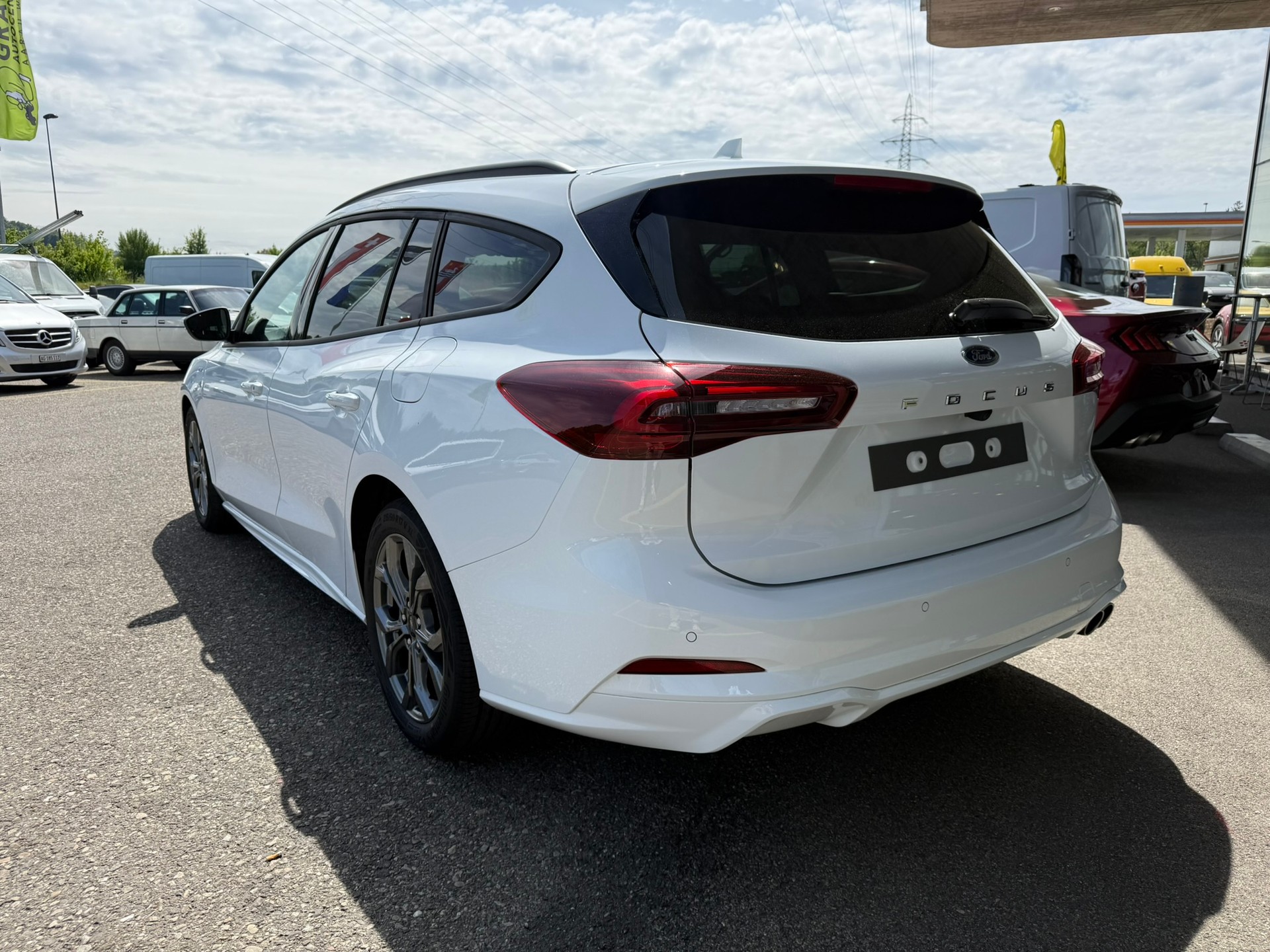 FORD Focus 1.0 MHEV ST-Line X Automat-image-4