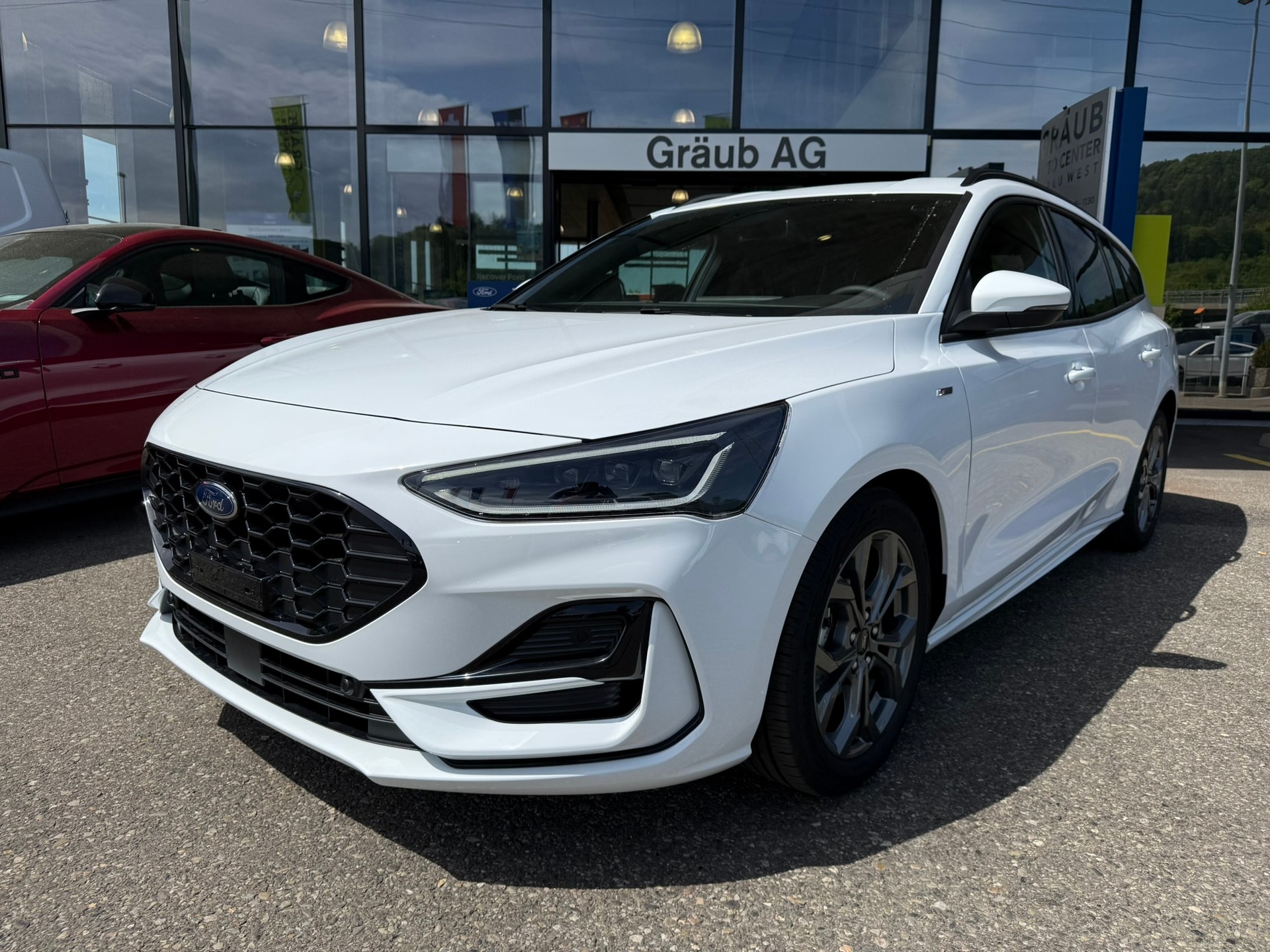 FORD Focus 1.0 MHEV ST-Line X Automat-image-0