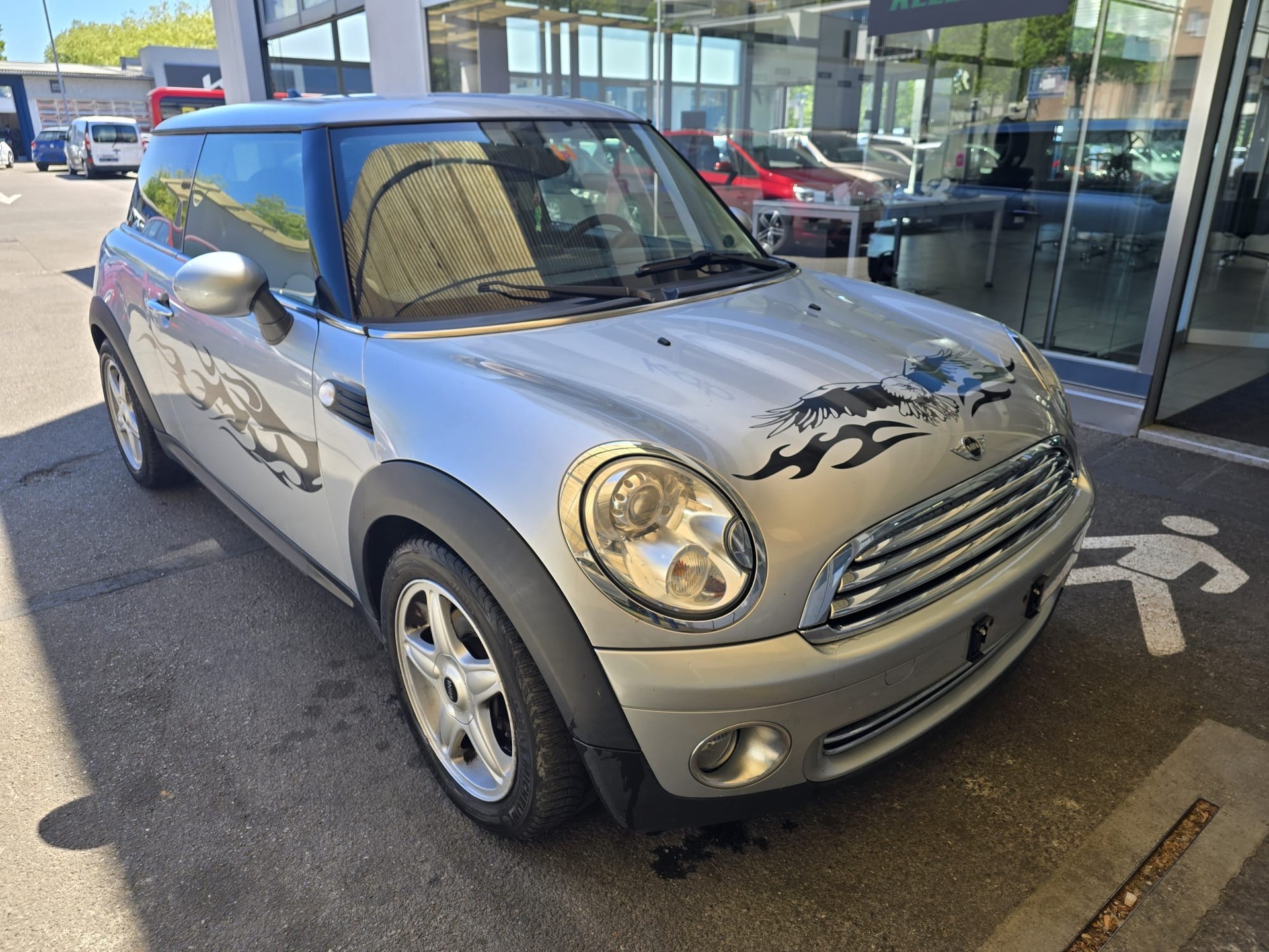 MINI Cooper-image-2